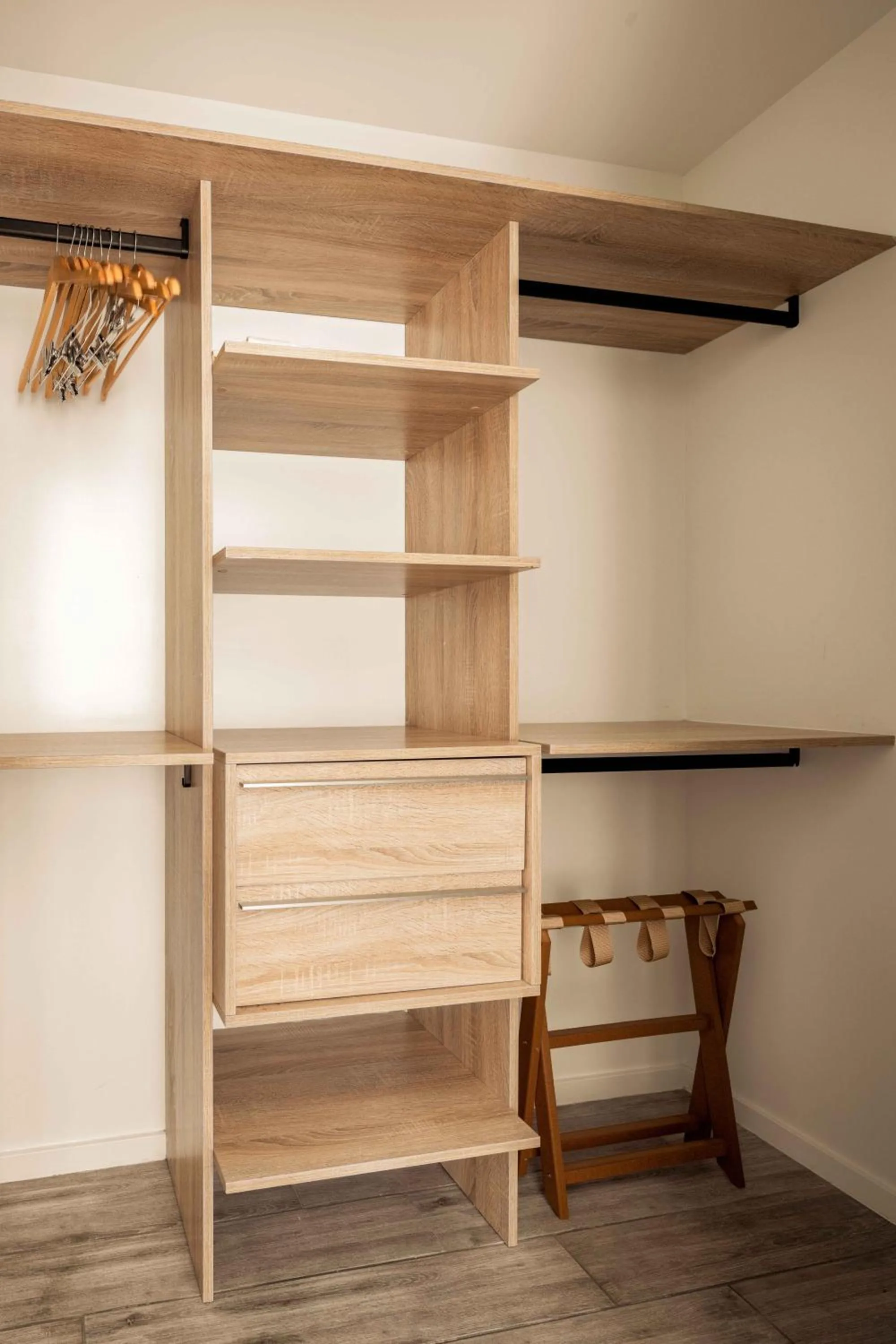 wardrobe in Sonder at Riverwalk