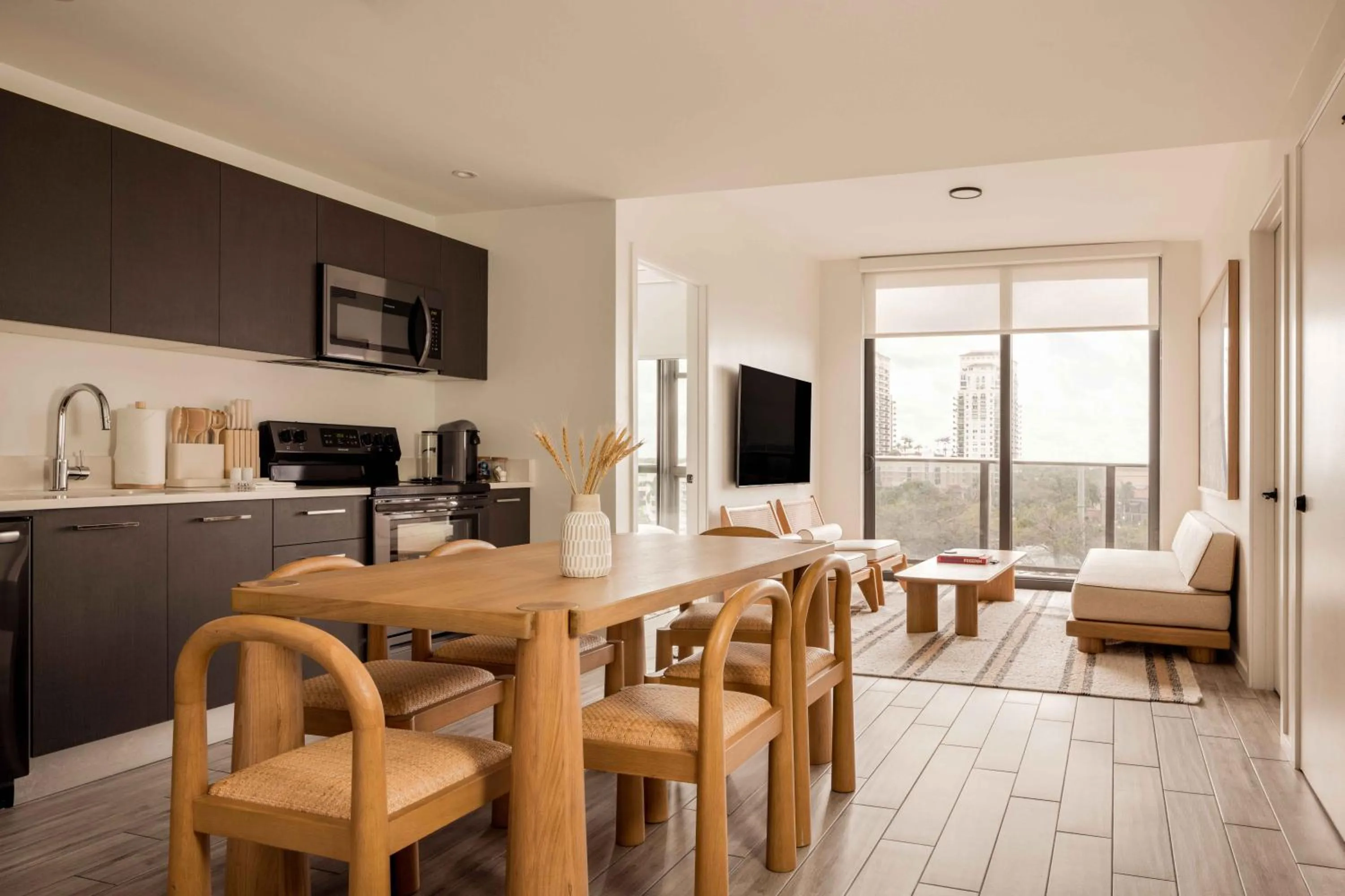 TV and multimedia in Sonder at Riverwalk