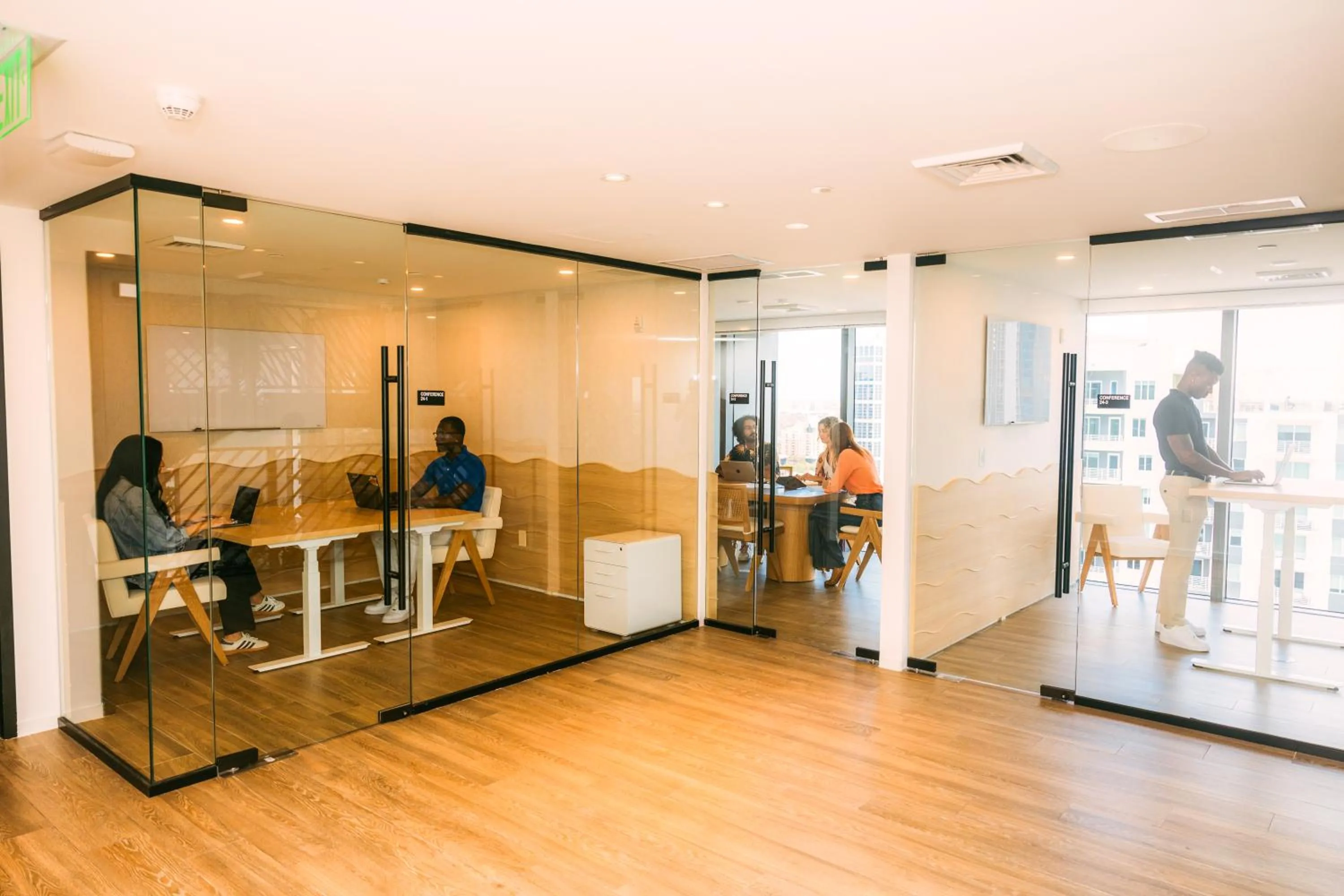 Meeting/conference room in Sonder at Riverwalk