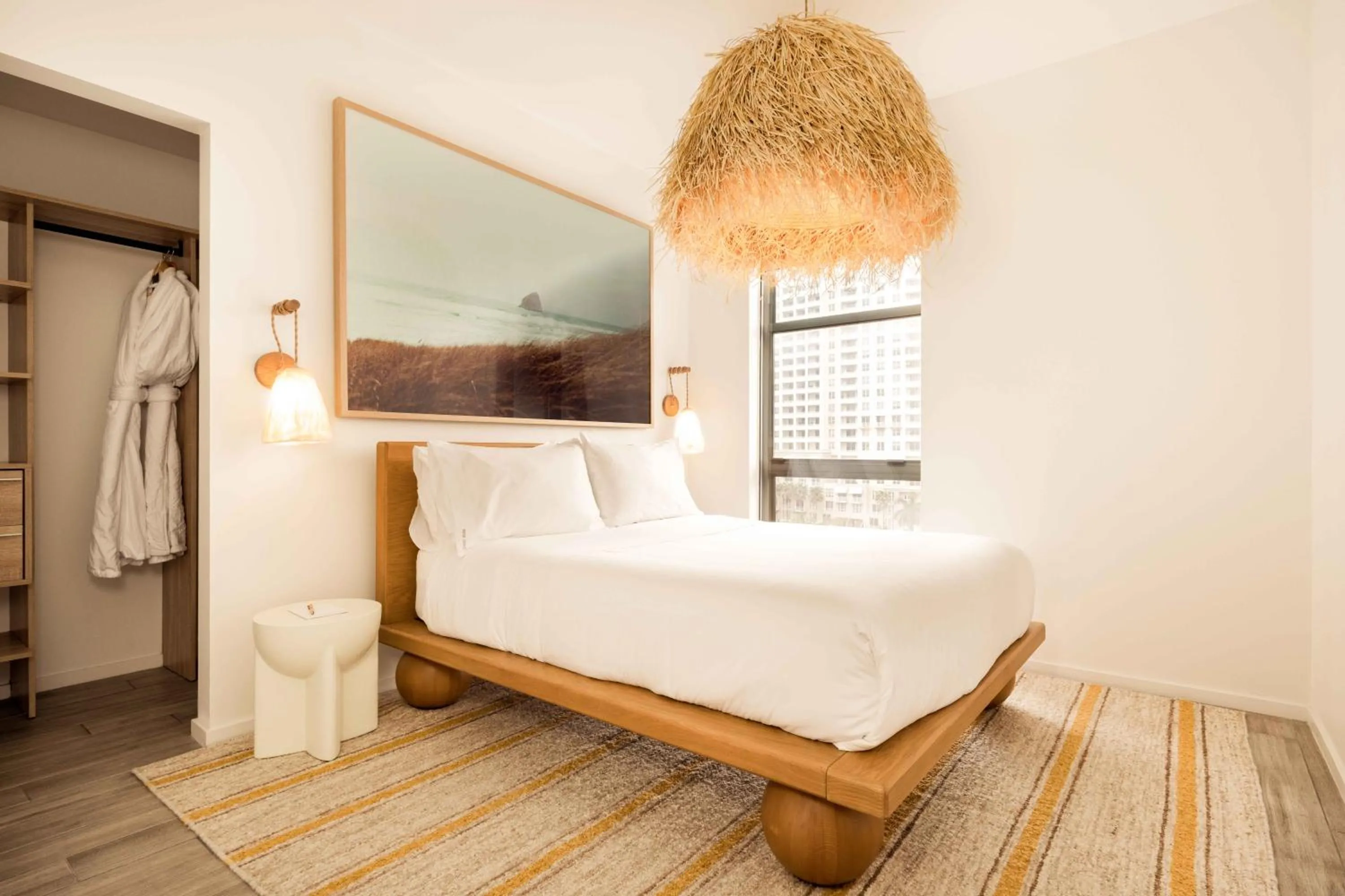 Bed in Sonder at Riverwalk