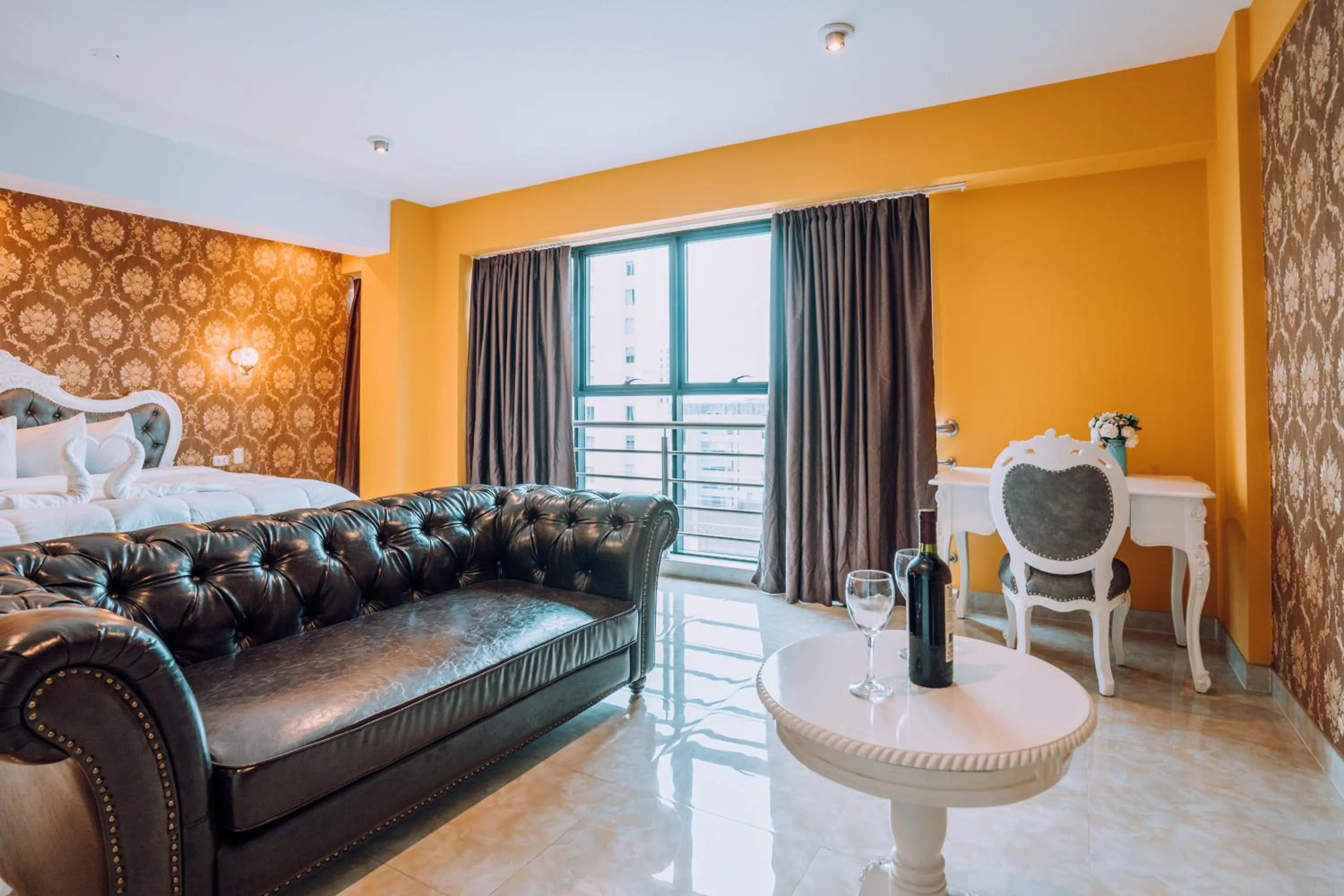 Bed in Lima Central Design Hotel Spa & Club