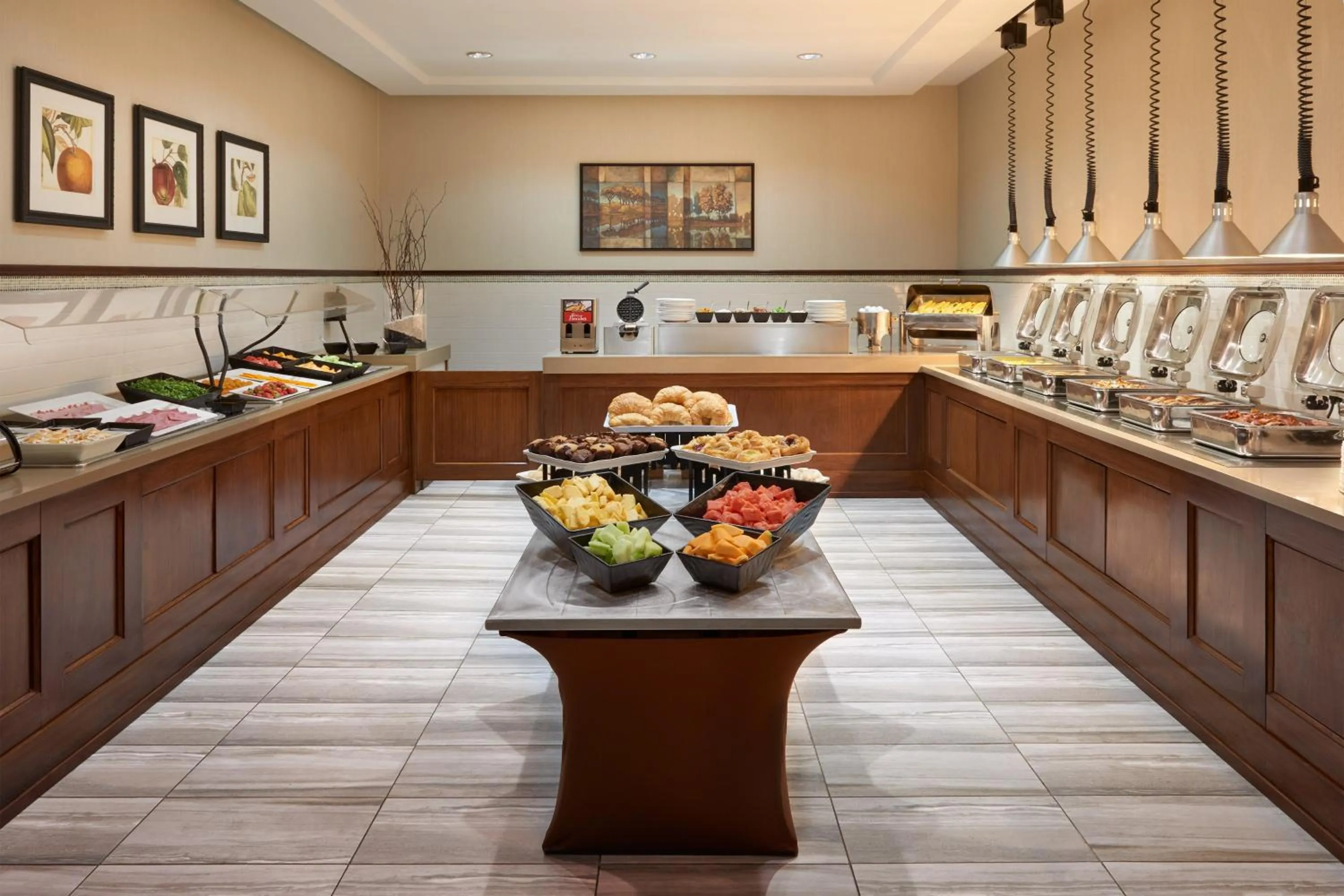 Breakfast in Sheraton Parkway Toronto North Hotel & Suites