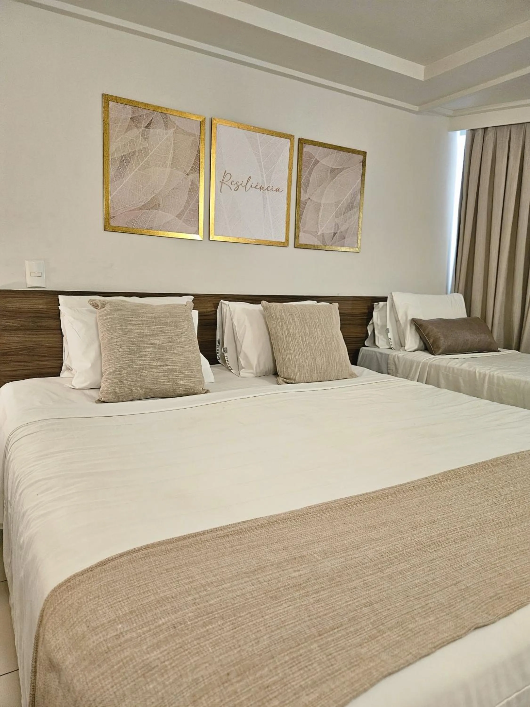 Bed in FLAT BLUE SUNSET