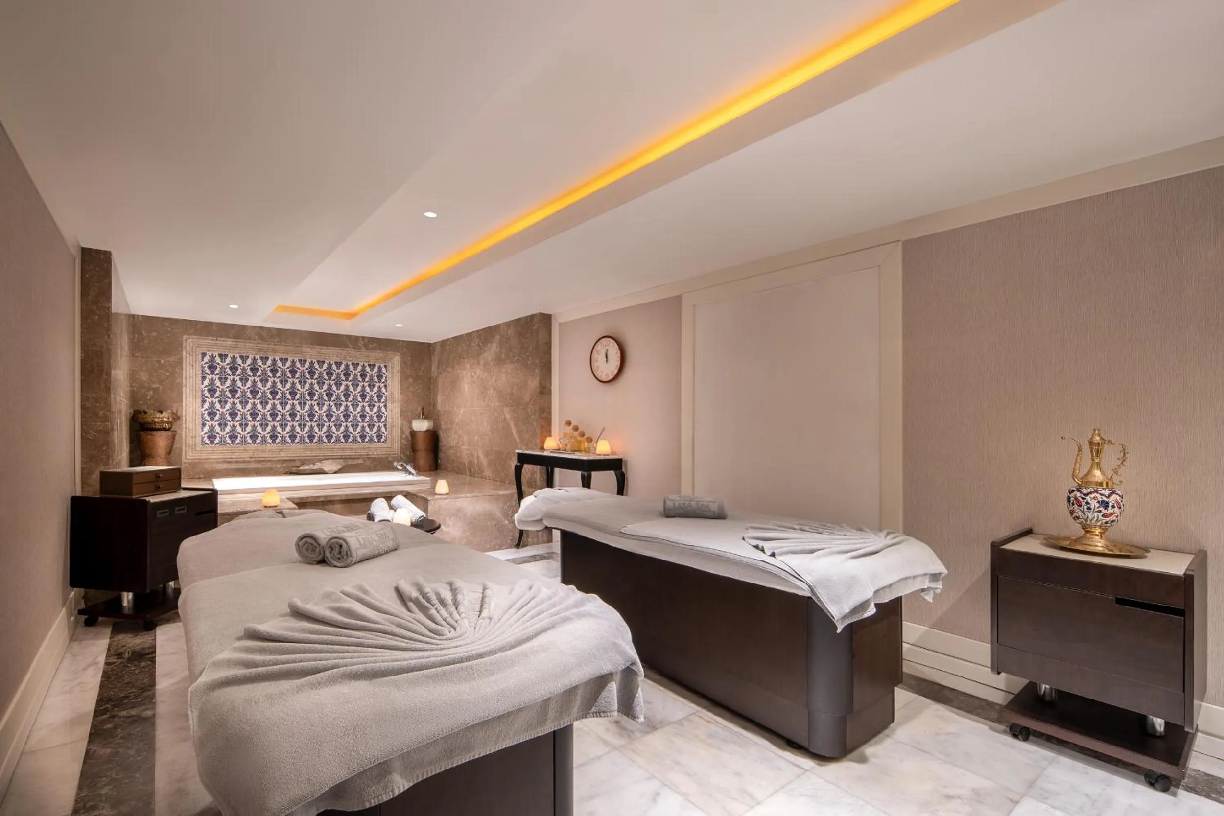 Spa and wellness centre/facilities in Les Ambassadeurs Hotel Casino&Marina