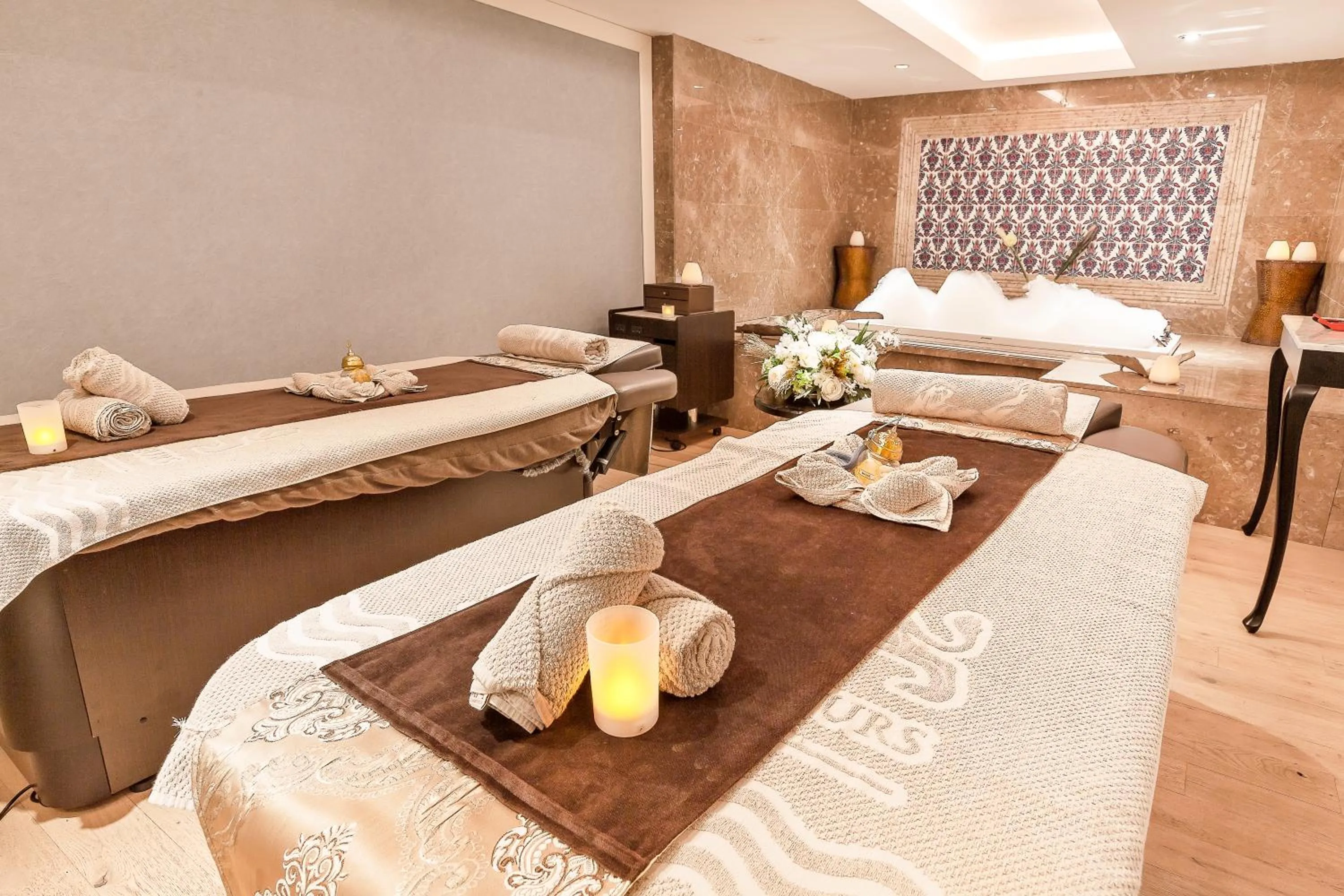 Spa and wellness centre/facilities in Les Ambassadeurs Hotel Casino&Marina