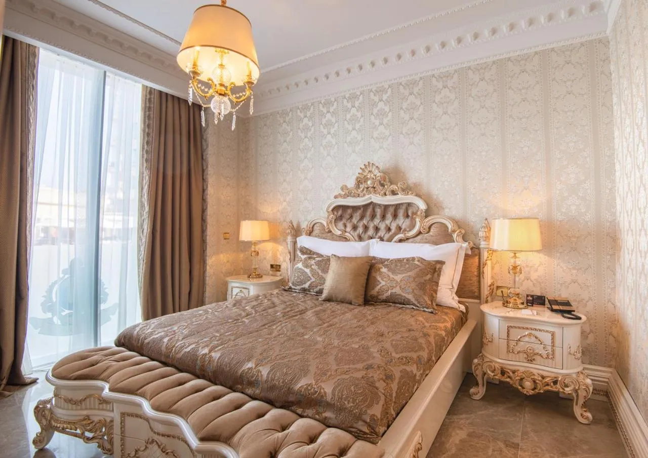 Photo of the whole room in Les Ambassadeurs Hotel Casino&Marina