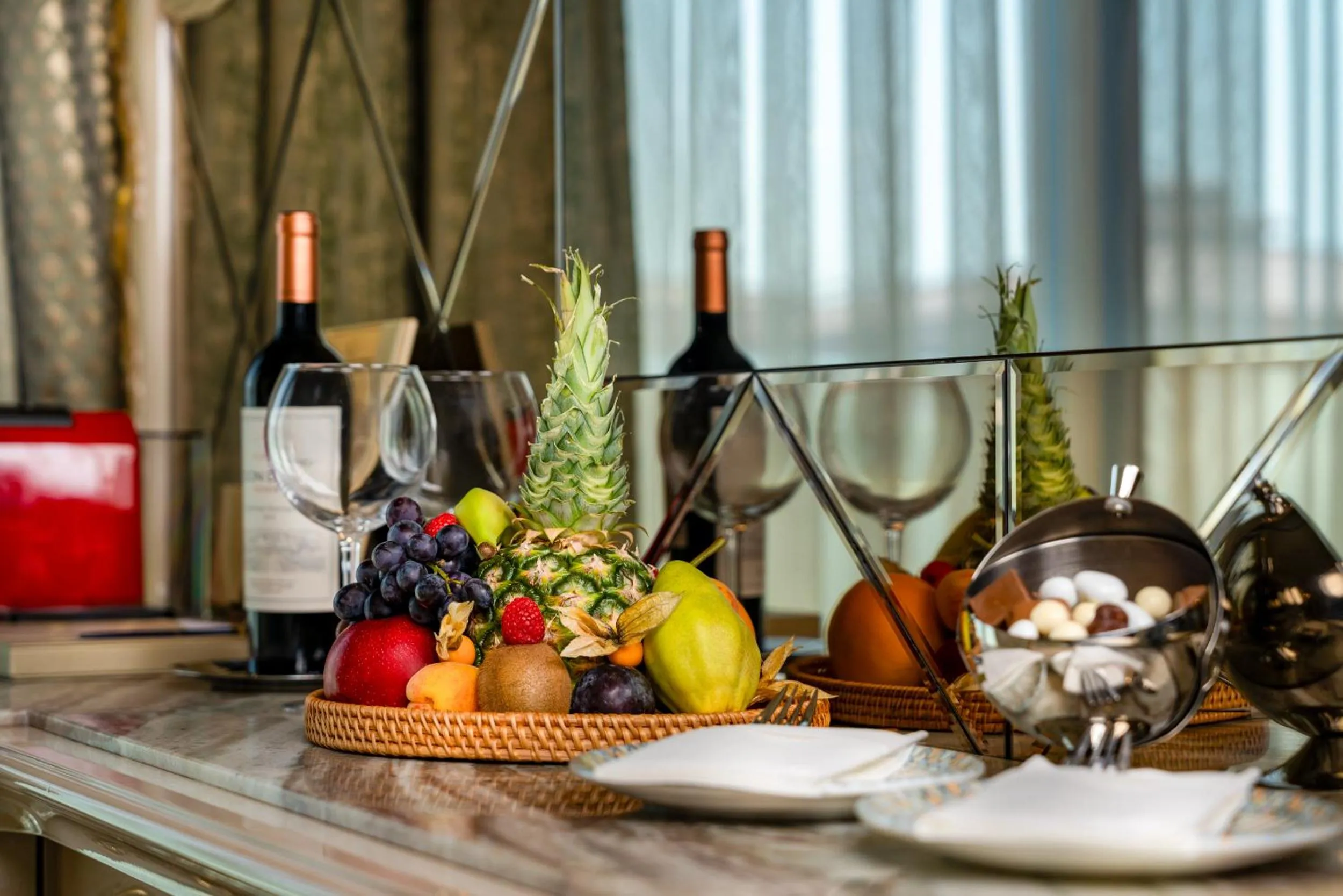 Massage in Les Ambassadeurs Hotel Casino&Marina