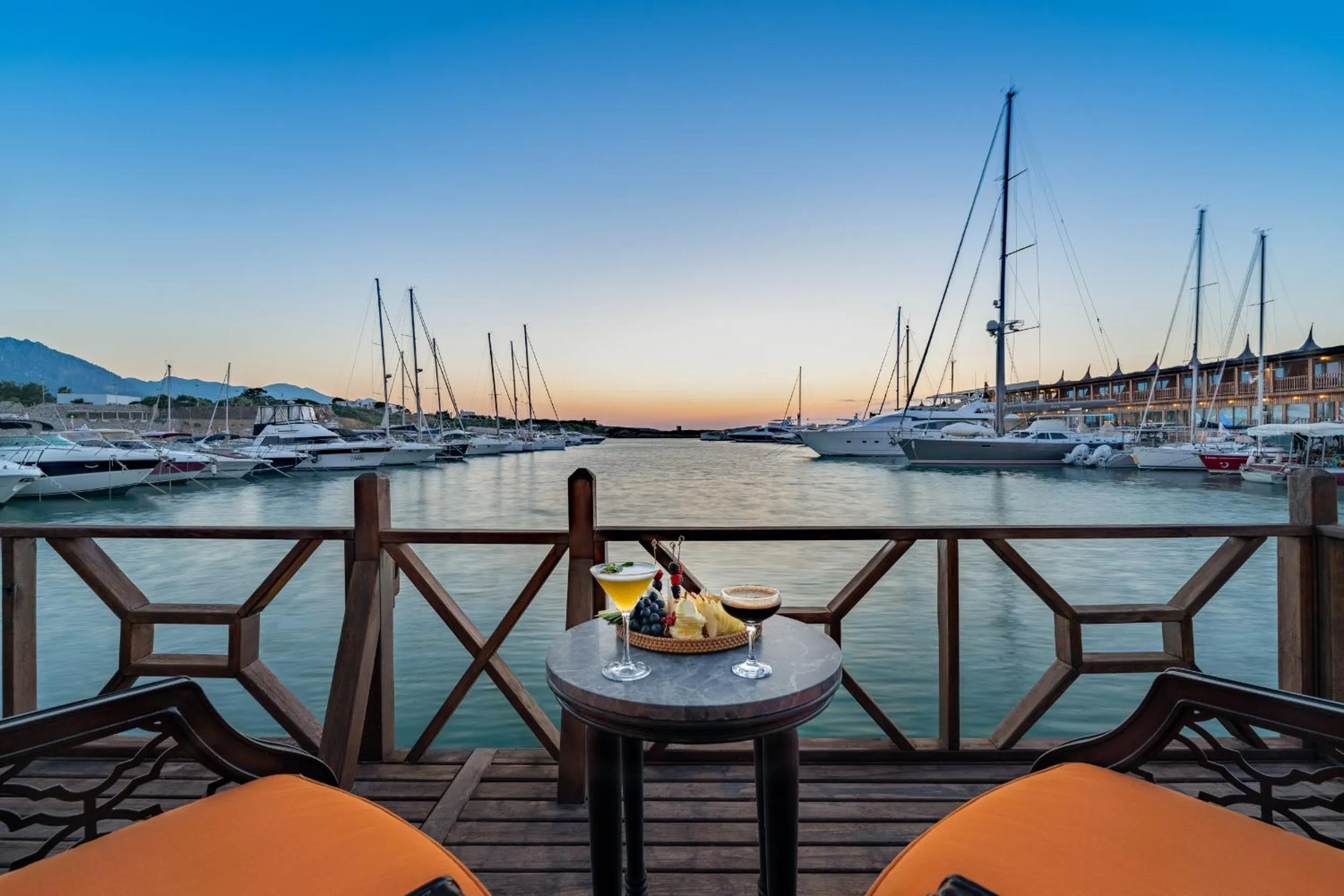 Massage in Les Ambassadeurs Hotel Casino&Marina