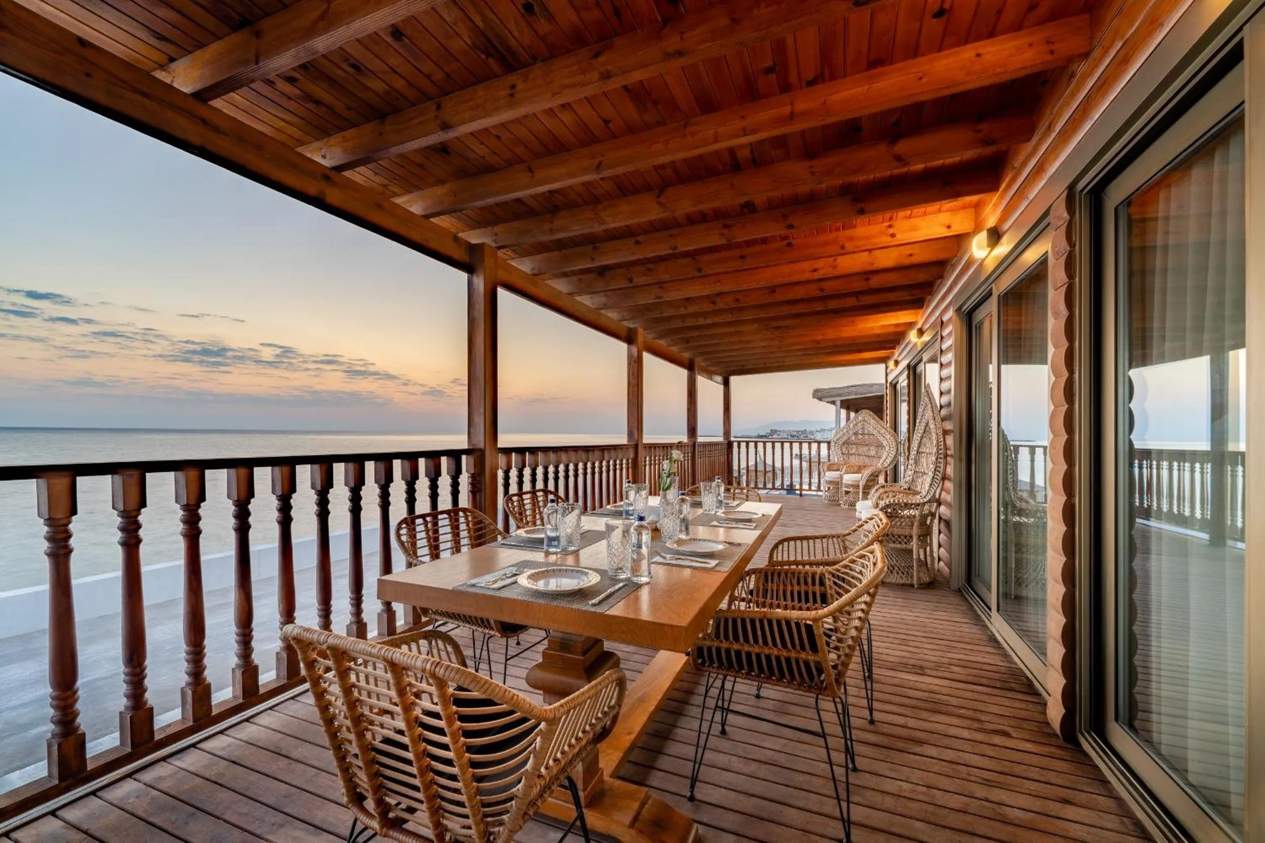 Massage in Les Ambassadeurs Hotel Casino&Marina