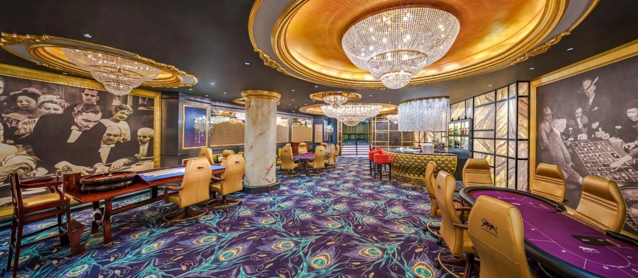 Casino in Les Ambassadeurs Hotel Casino&Marina