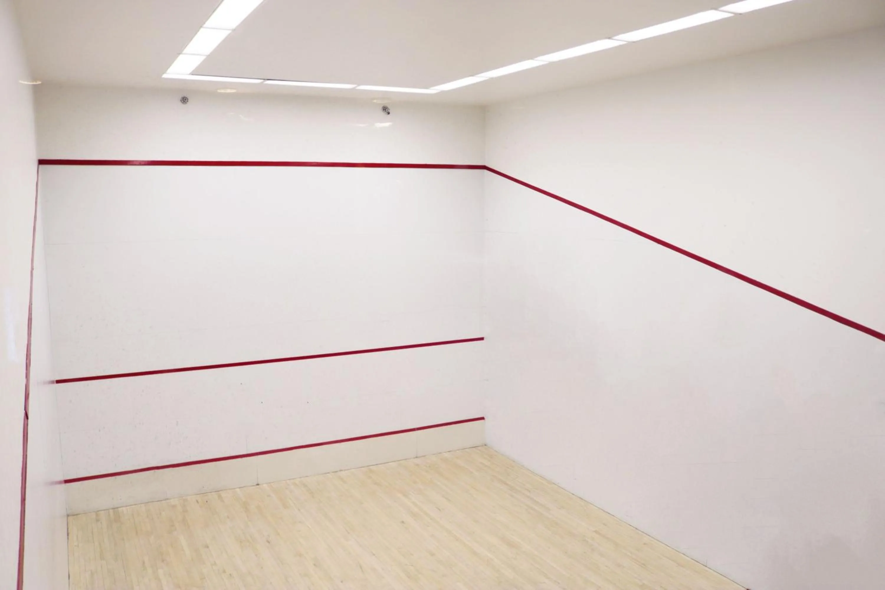 Area and facilities in Delta Hotels by Marriott Montreal