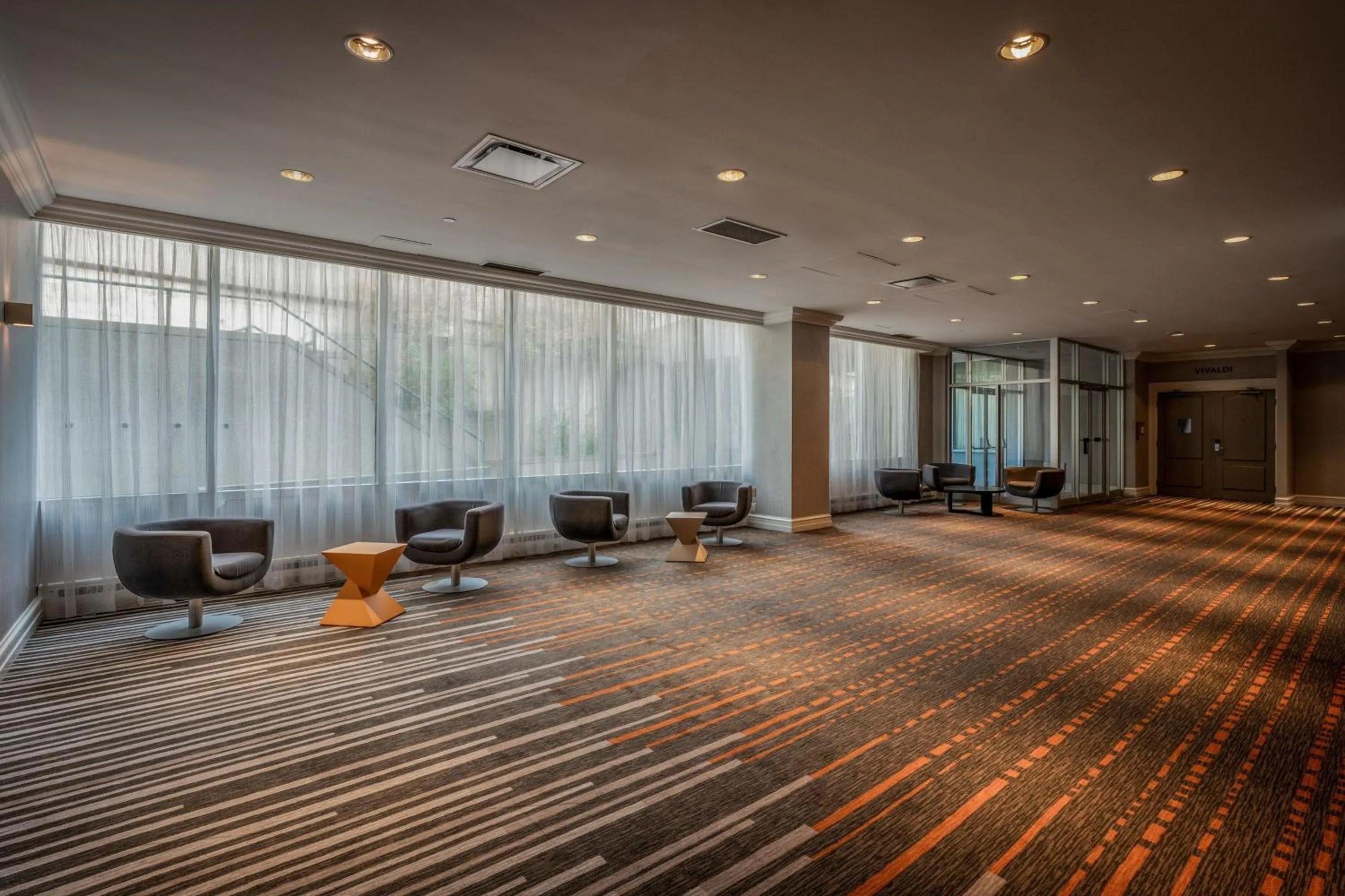 Meeting/conference room in Delta Hotels by Marriott Montreal