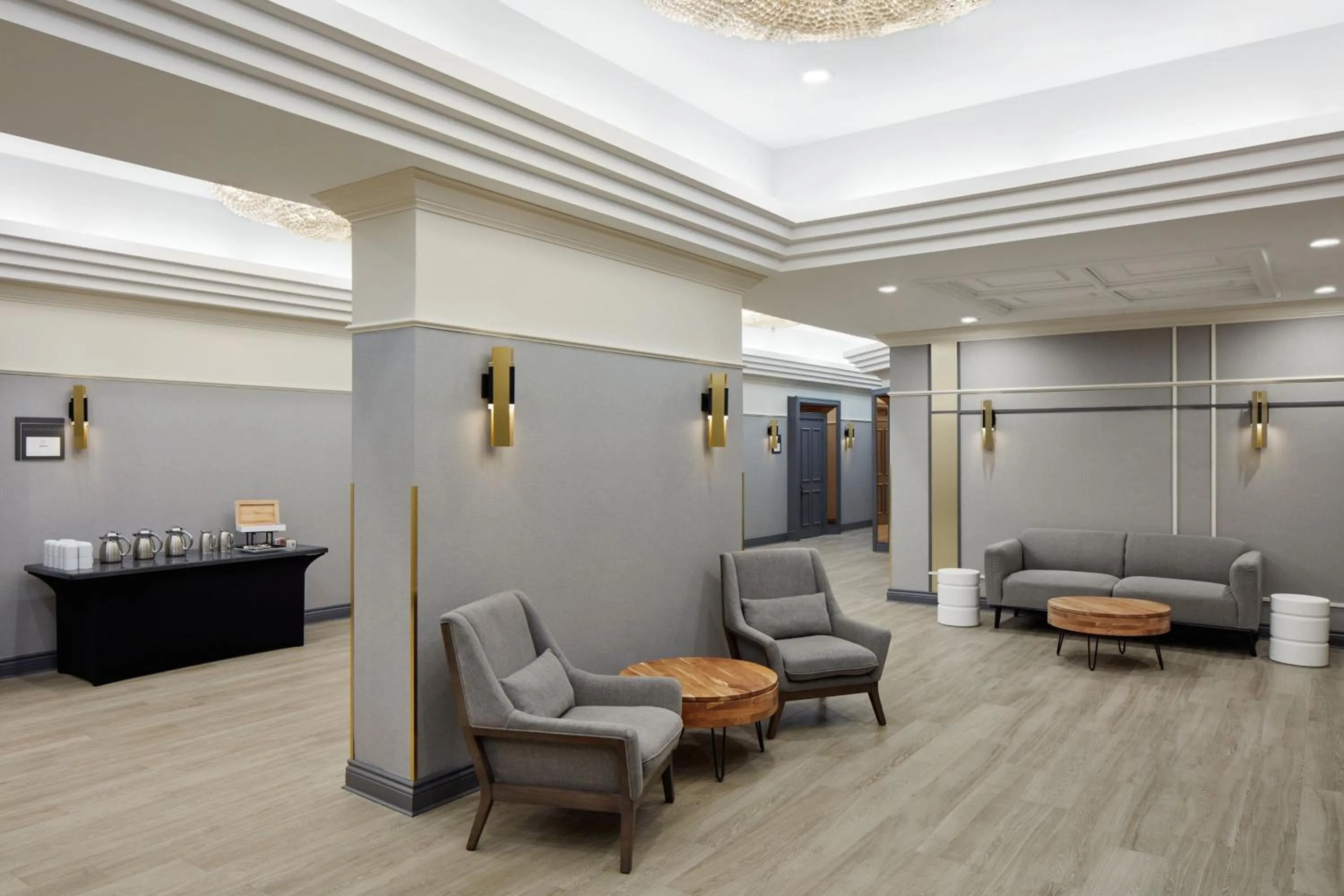 Meeting/conference room in Delta Hotels by Marriott London Armouries