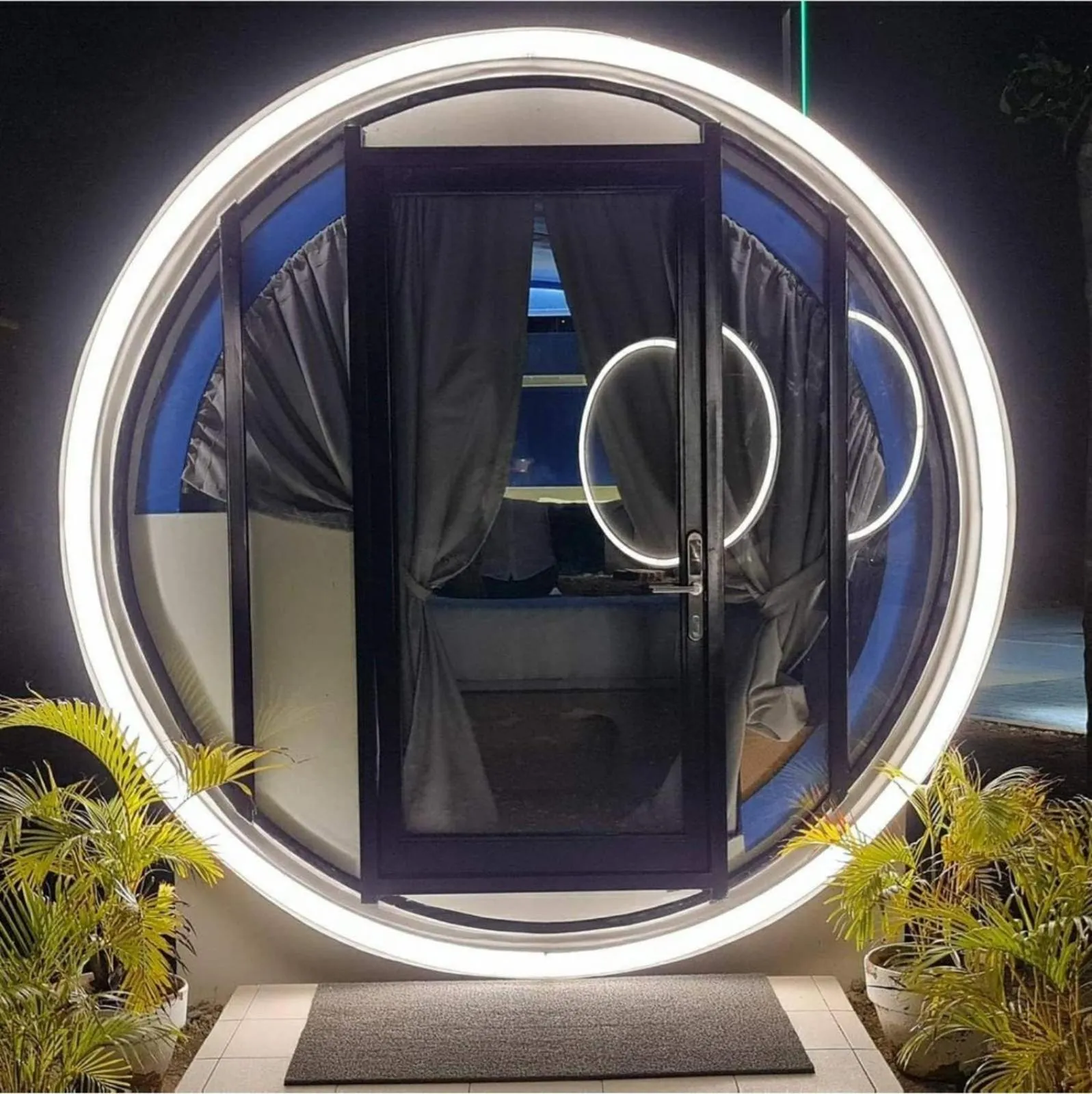 Night in Cocoons Casobe