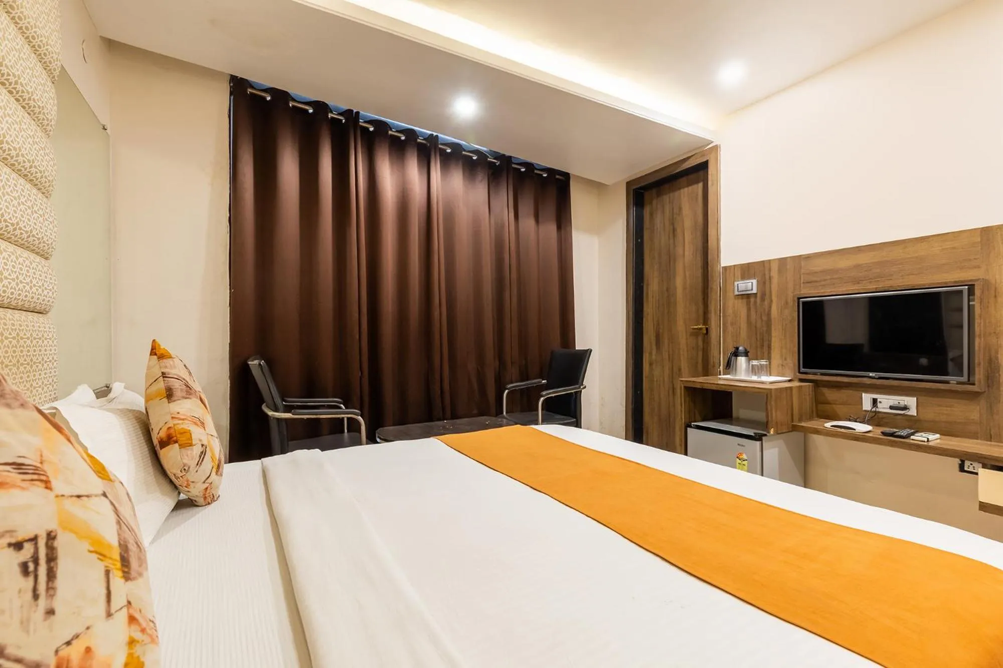 Communal lounge/ TV room in Hotel The Bentree