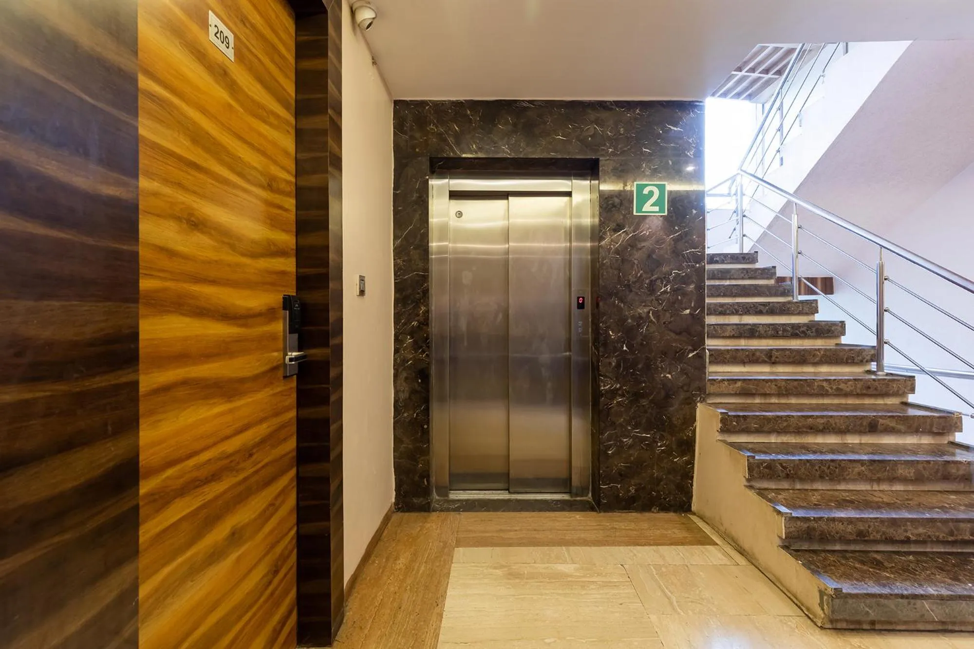 elevator in Hotel The Bentree