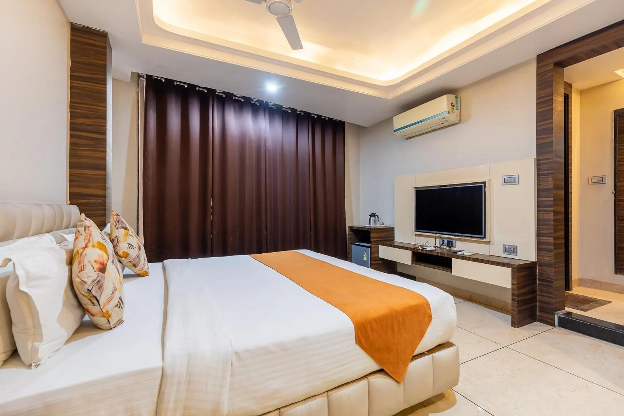 Communal lounge/ TV room in Hotel The Bentree