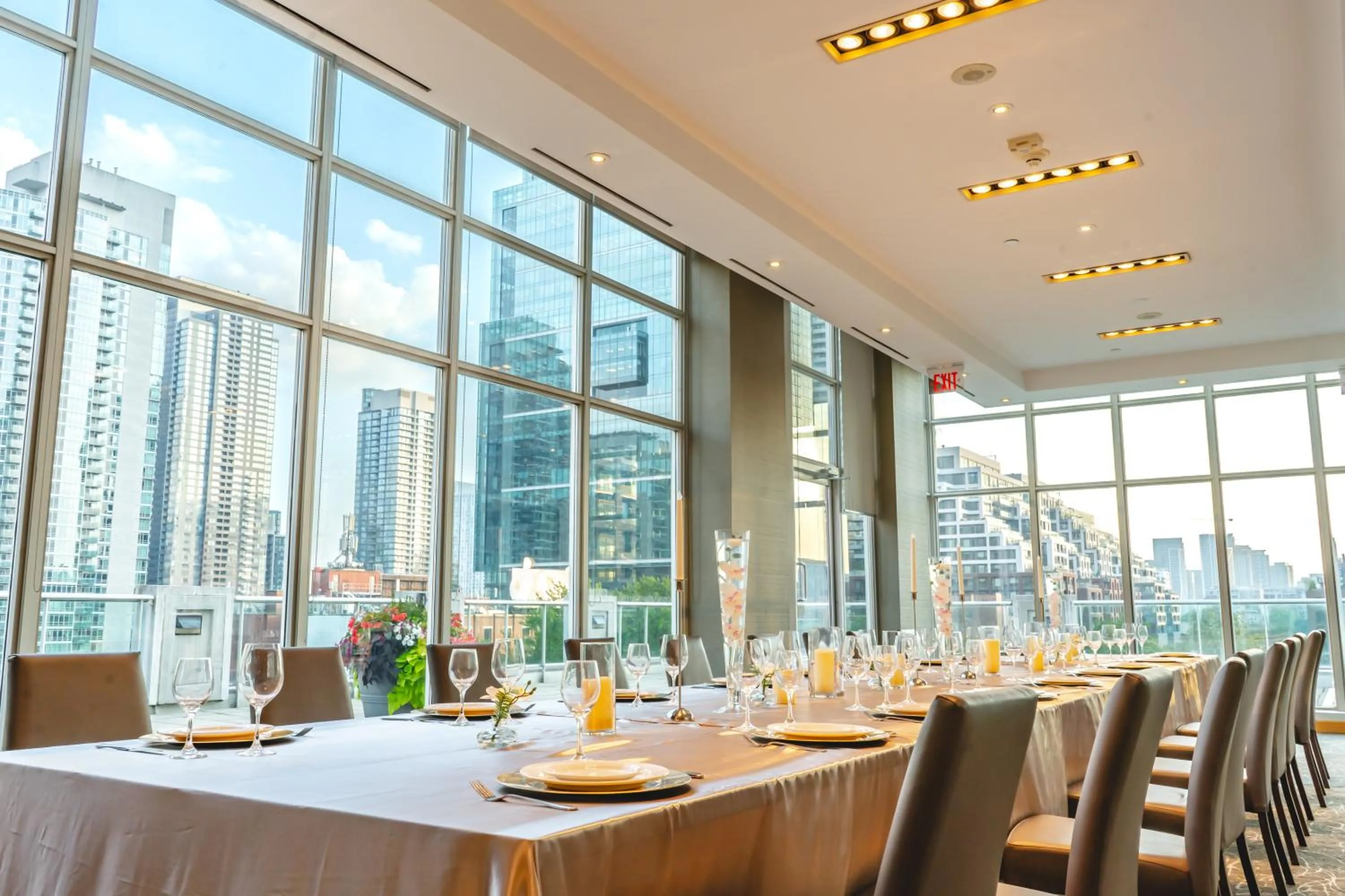 Meeting/conference room in SoHo Hotel Toronto