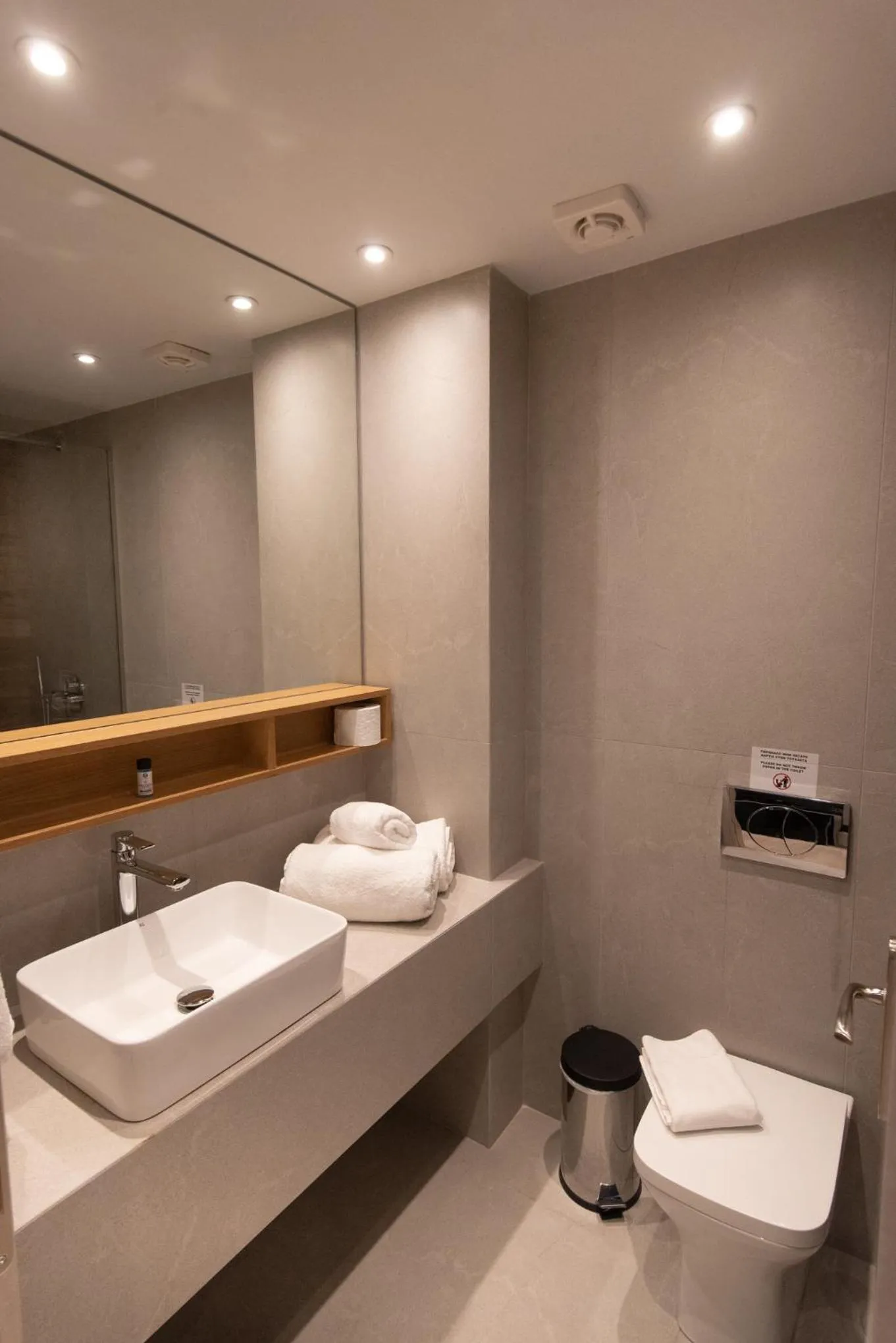 Bathroom in The Residences Kalamata