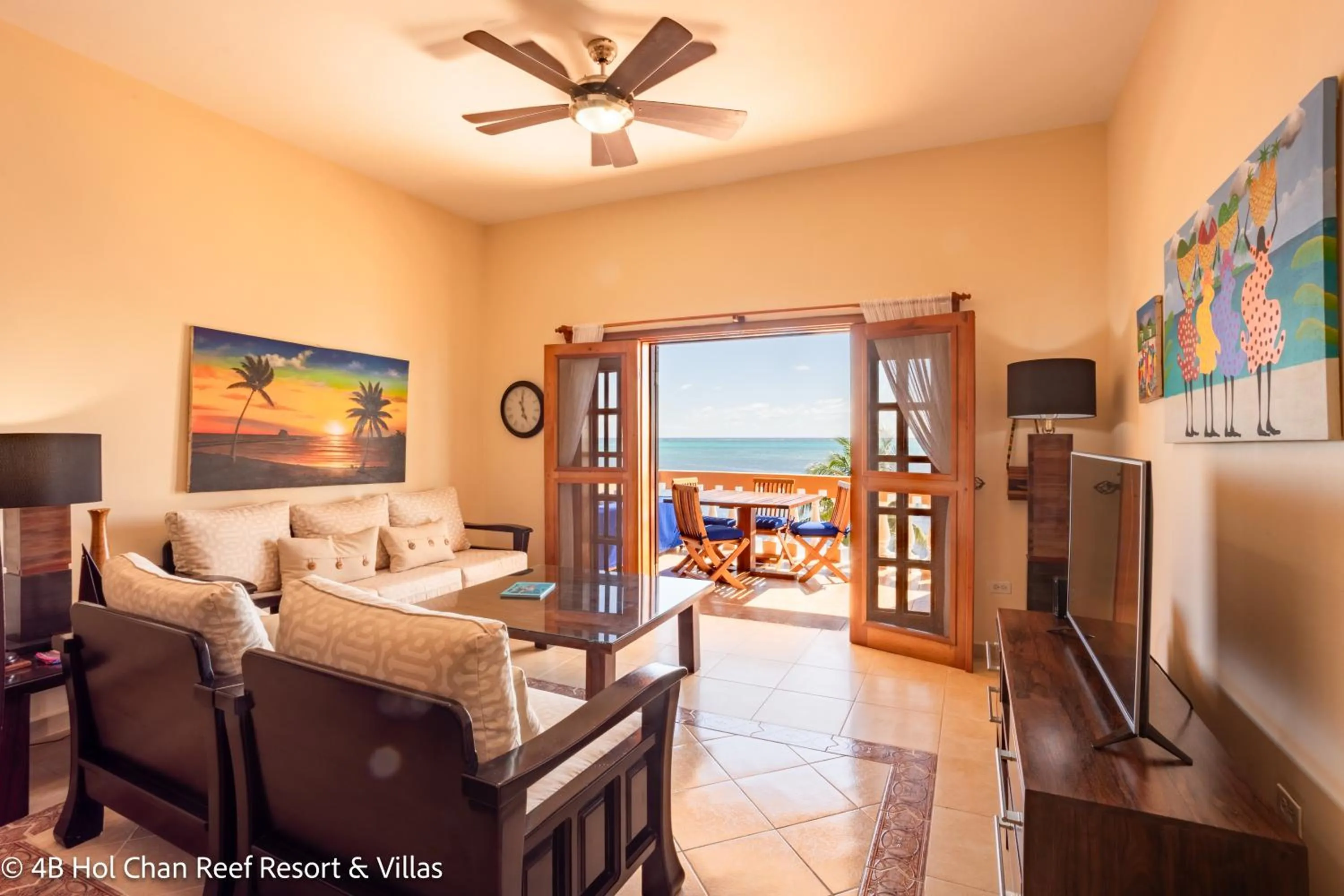 Living room in Hol Chan Reef Resort & Villas