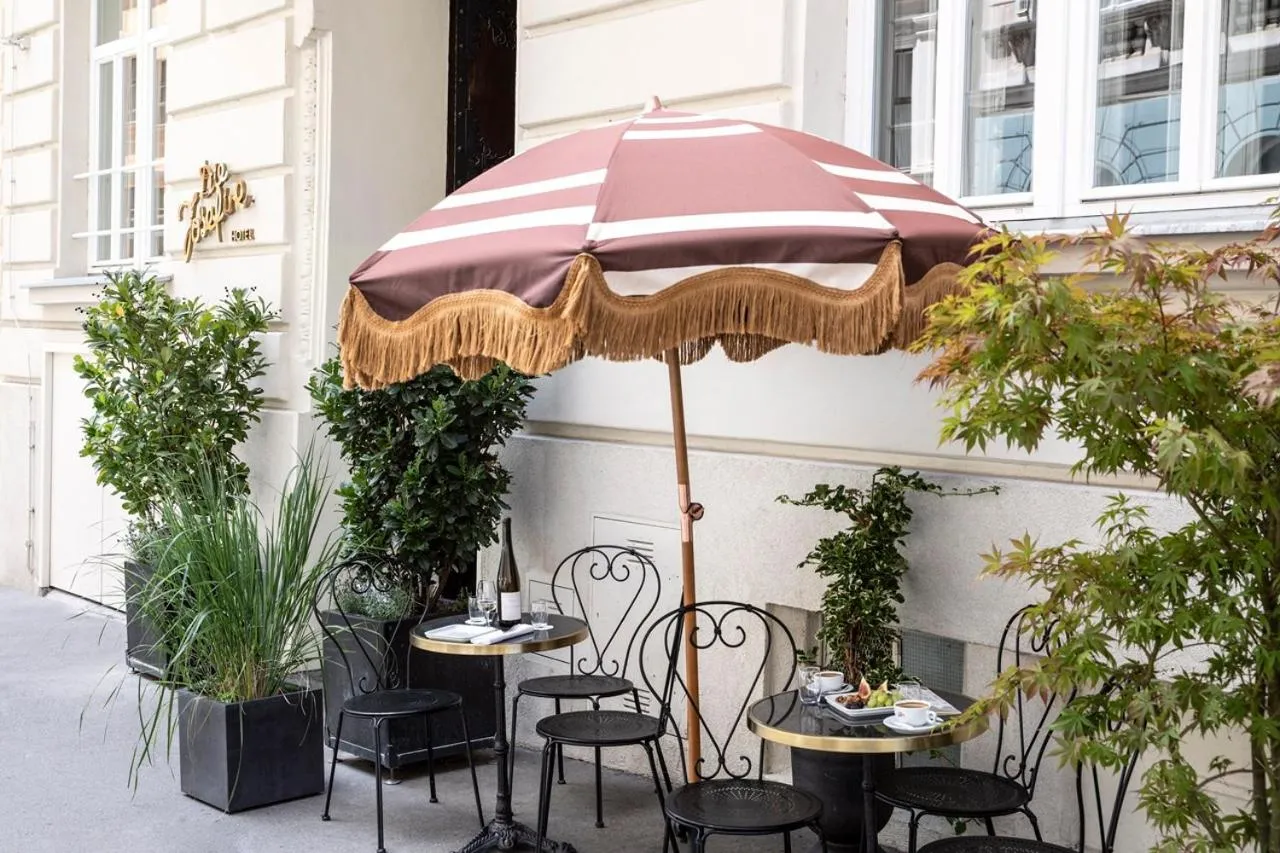 Property building in Hotel Josefine