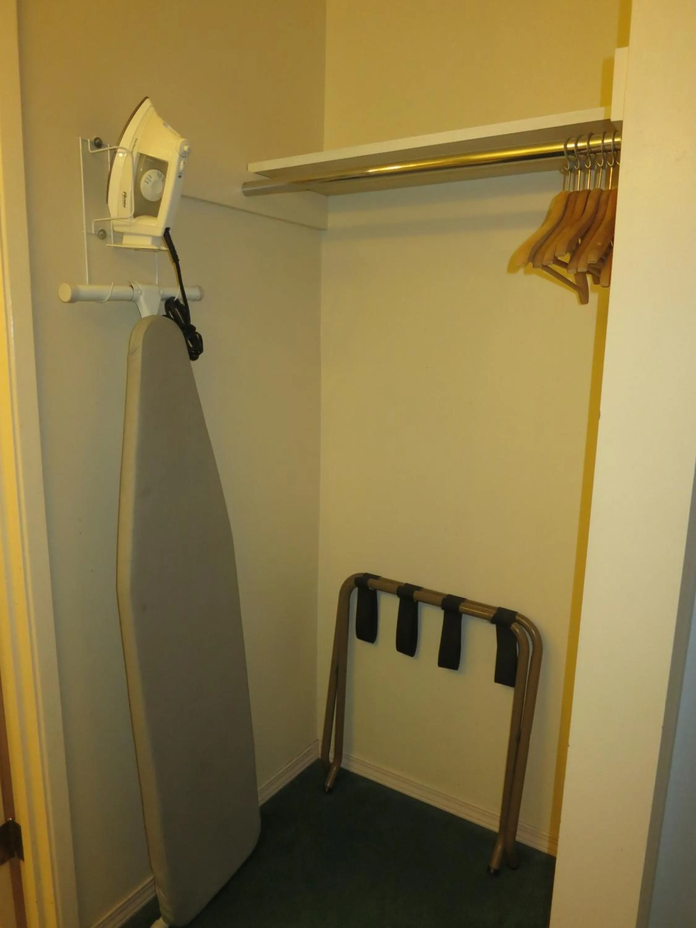 flat iron in Cassandra Hotel