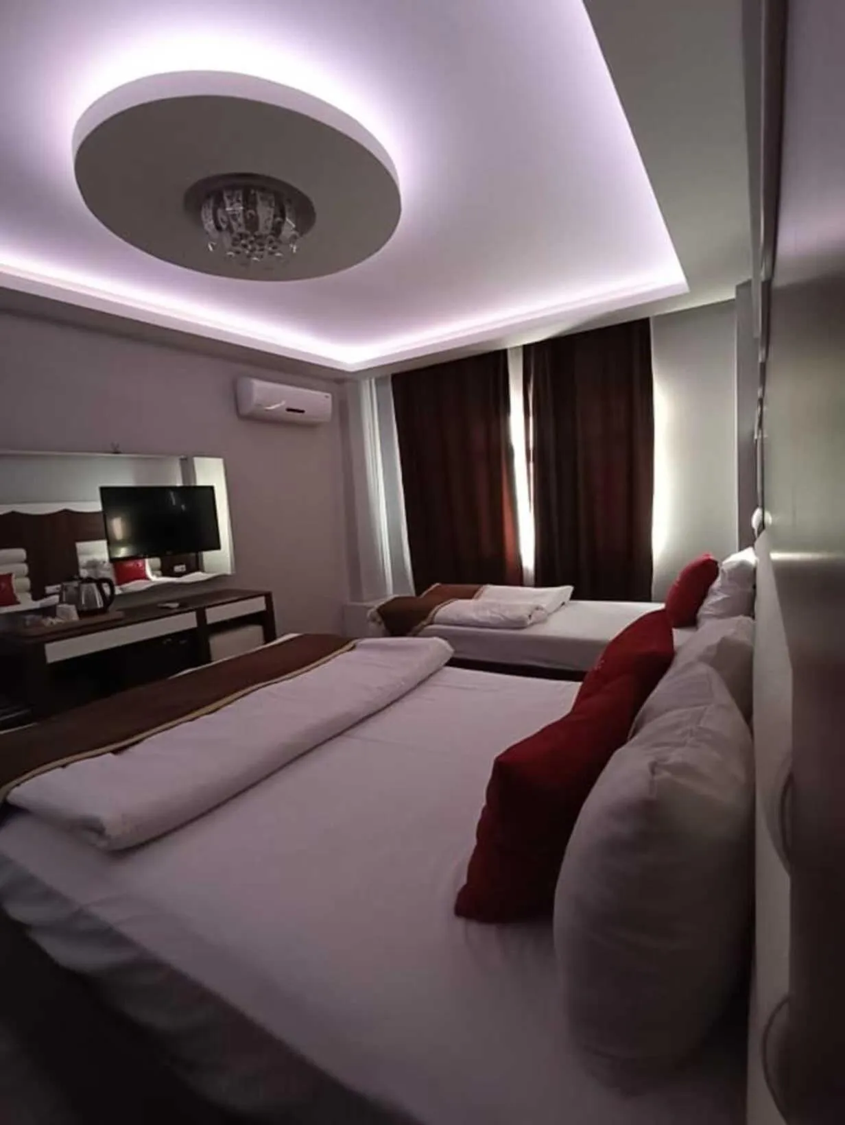 Bed in Adalı Hotel & Suites