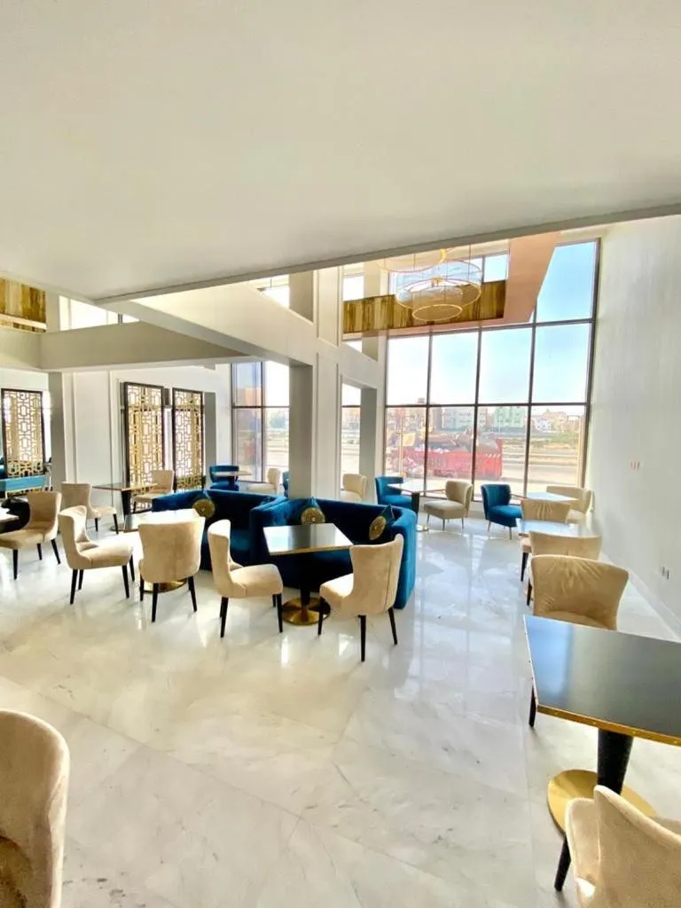 Restaurant/places to eat in Iris Boutique Jazan