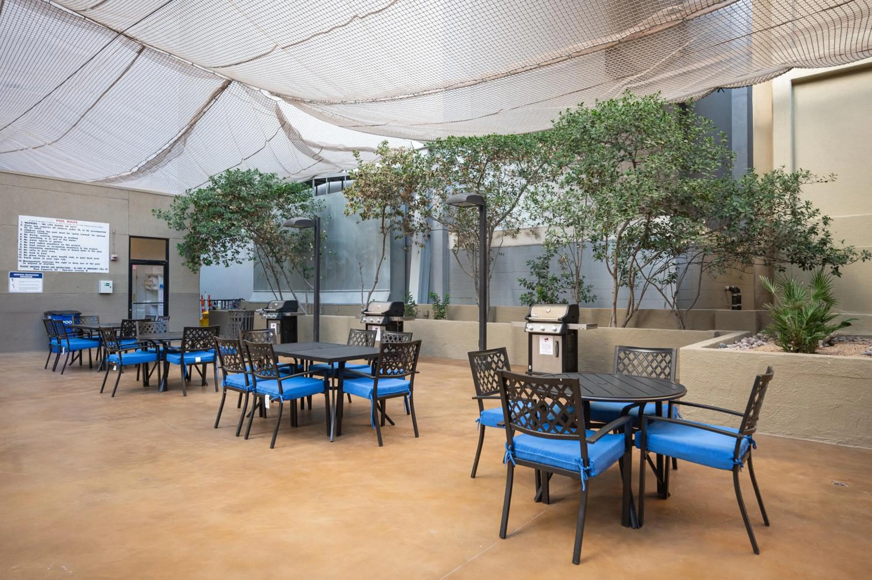 Lounge or bar in Stay Together Suites