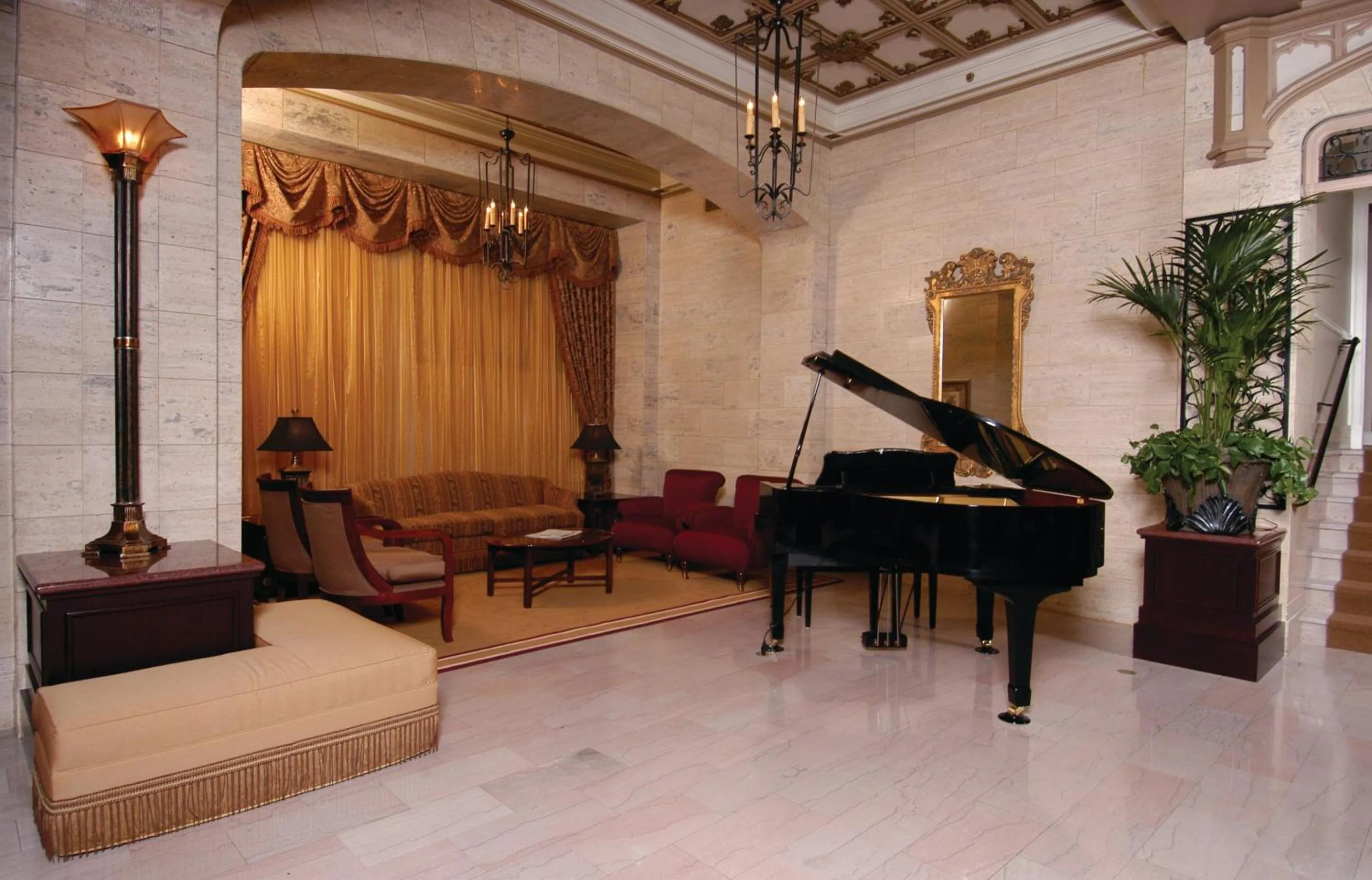 Lobby or reception in WorldMark Seattle - The Camlin