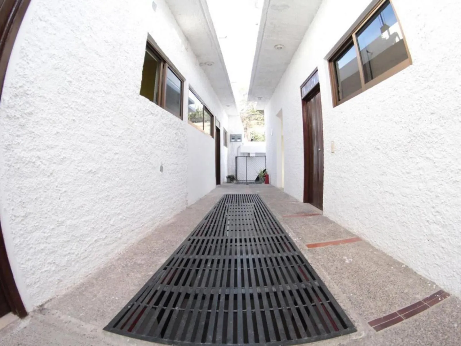 Property building in Hotel Perla Mazatlan