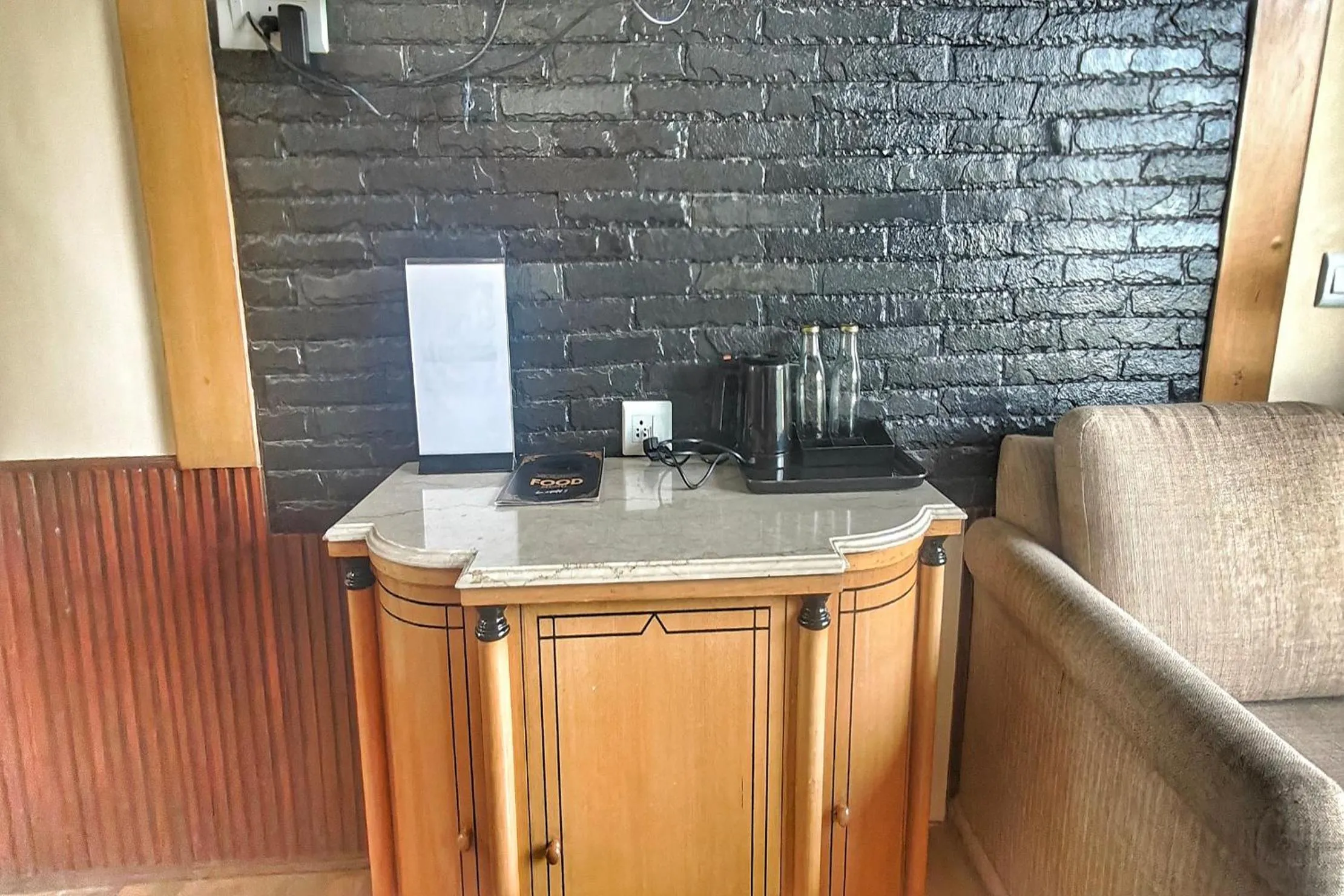 Coffee/tea facilities in Hari Om Paradise