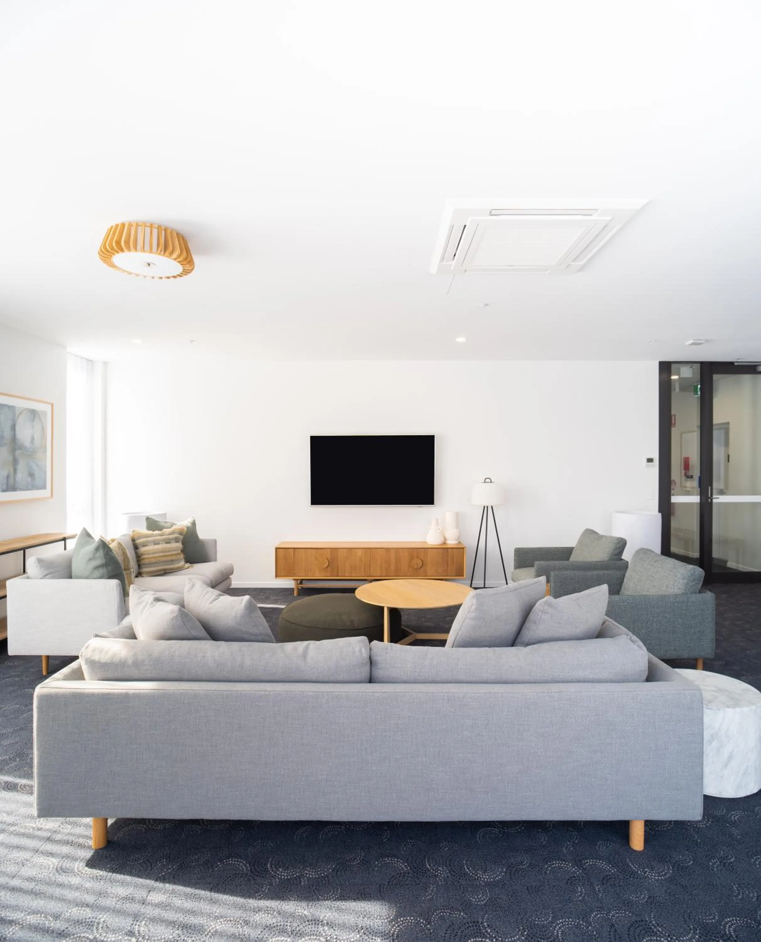 Property building in Opus Broadbeach - Official