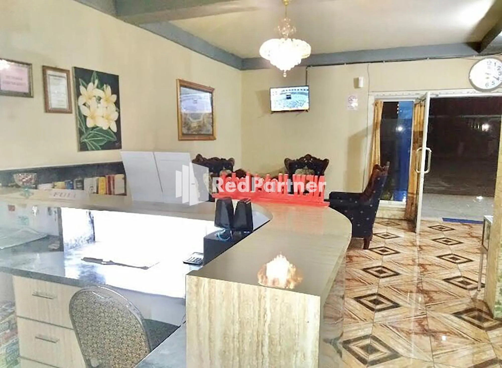 Lobby or reception in Hotel Indah Grogot Syariah Mitra RedDoorz