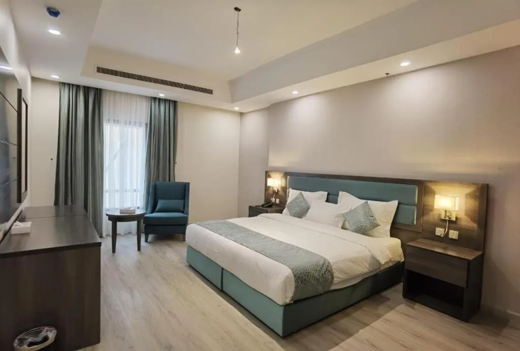 Photo of the whole room, Bed in Tu Jardin Al Marwa- توجاردن المروه