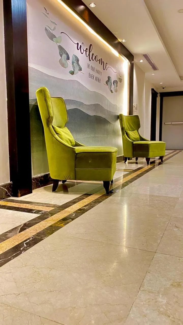 Lobby or reception in Tu Jardin Al Marwa- توجاردن المروه