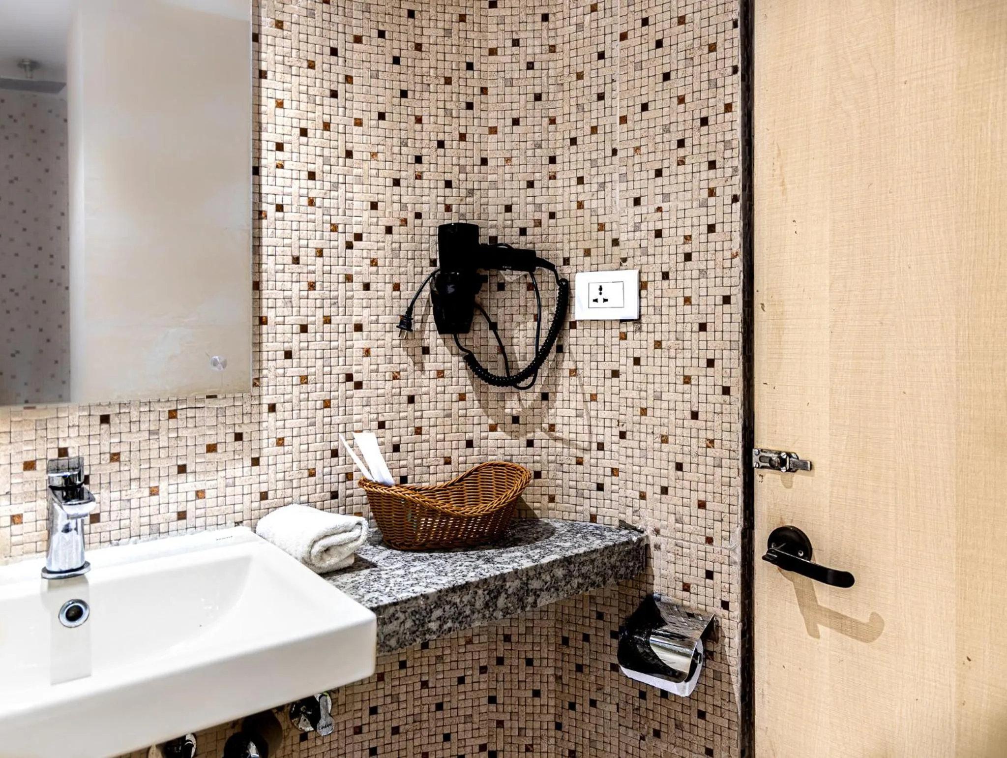 Toilet in Vastu Boutique Hotel