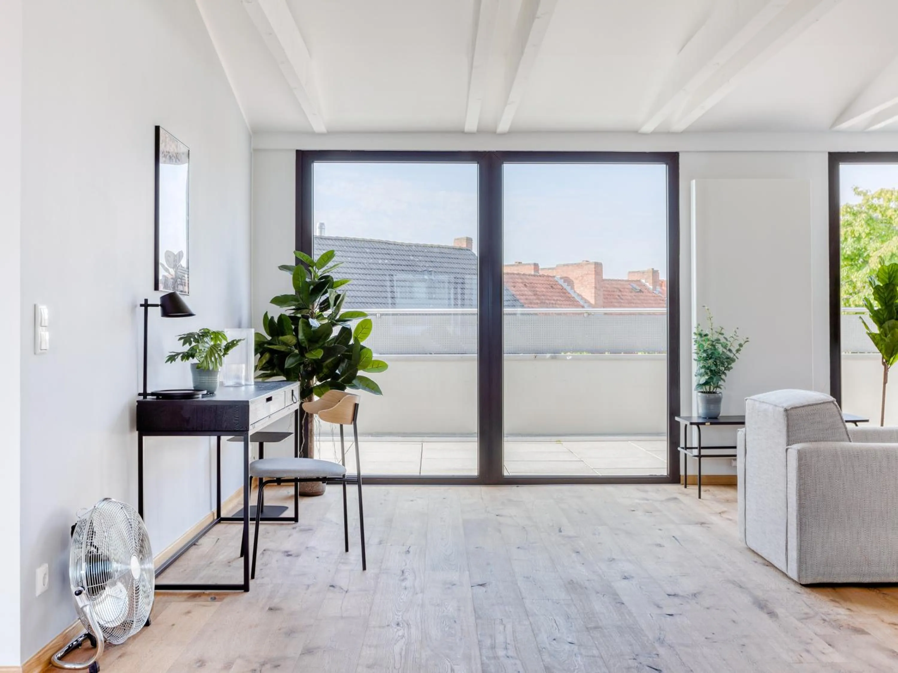 Balcony/Terrace in Limehome Hannover Bleichenstraße - Digital Access