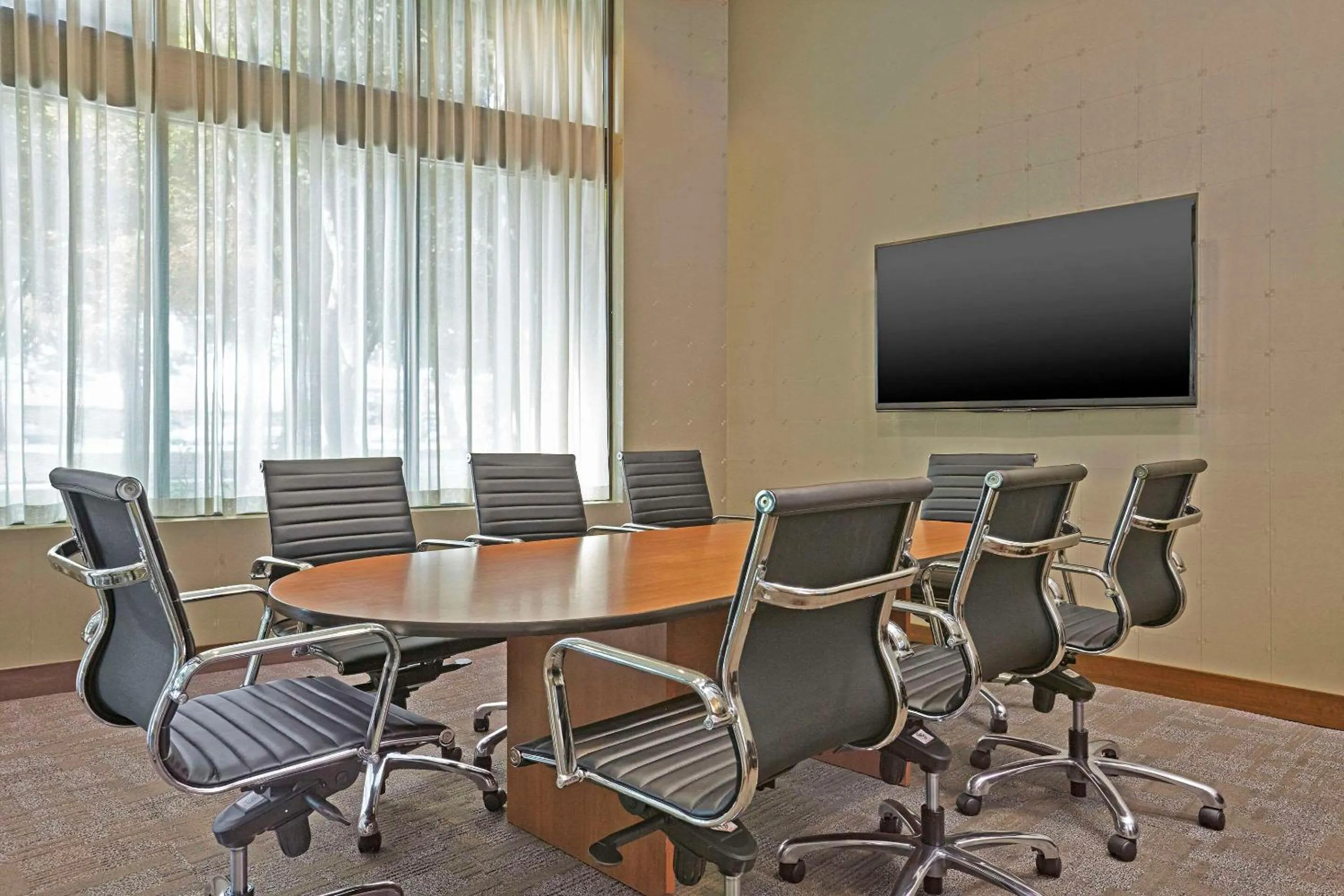 Meeting/conference room in Grand Park Hotel Vancouver Airport, an Ascend Collection Hotel