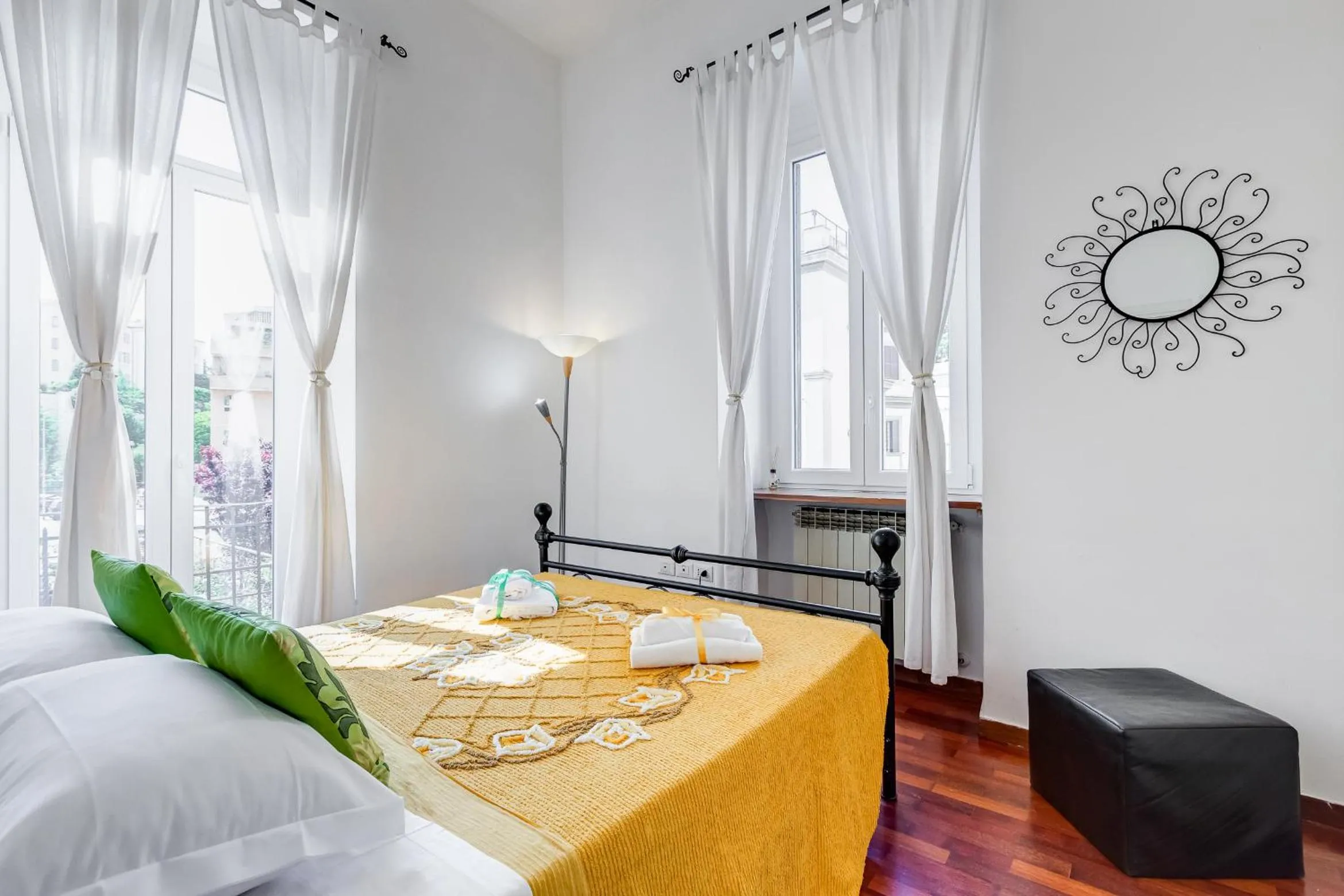 Bed in Saint Peter Elegance Domus