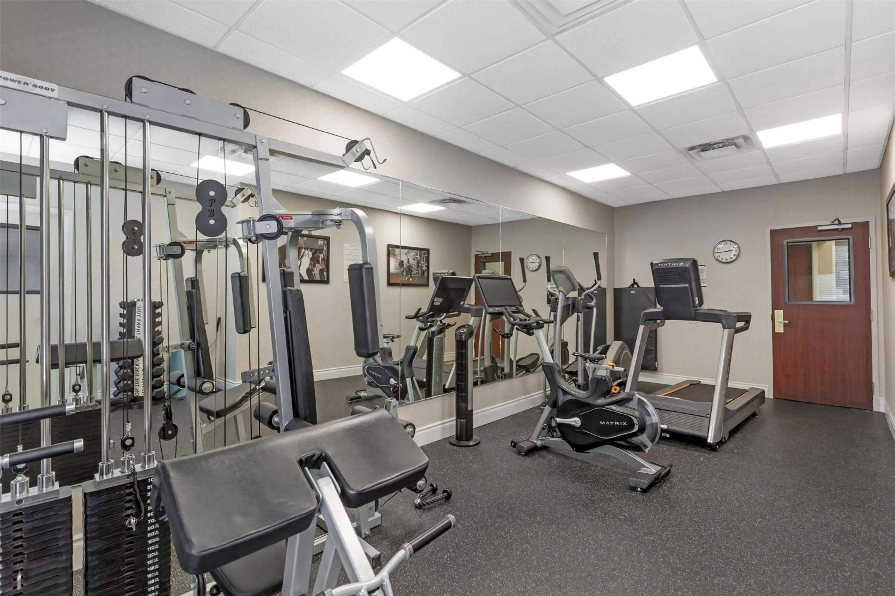 Fitness centre/facilities in Best Western Plus Travel Hotel Toronto Airport