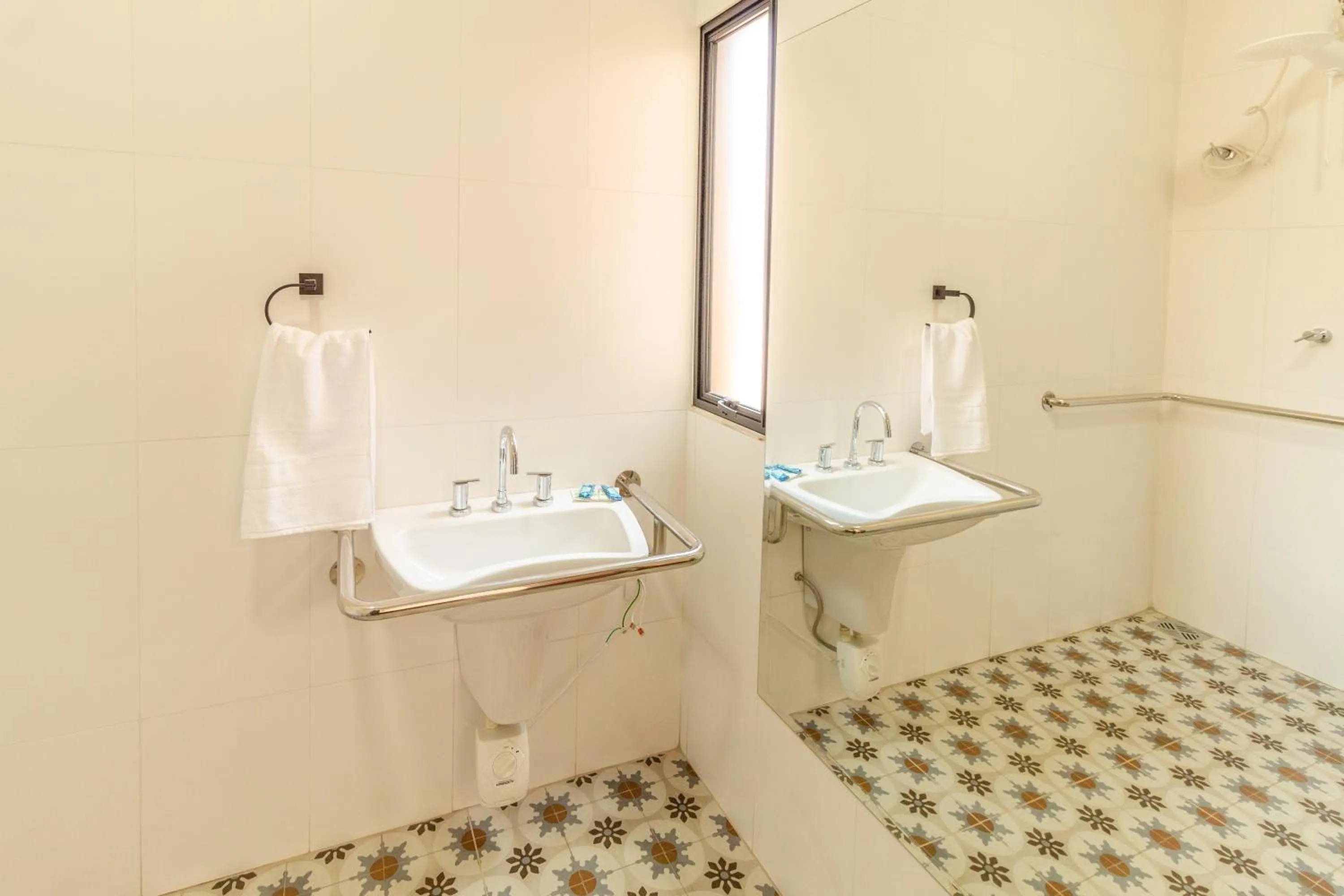 Facility for disabled guests in Pousada Vovó Teresa