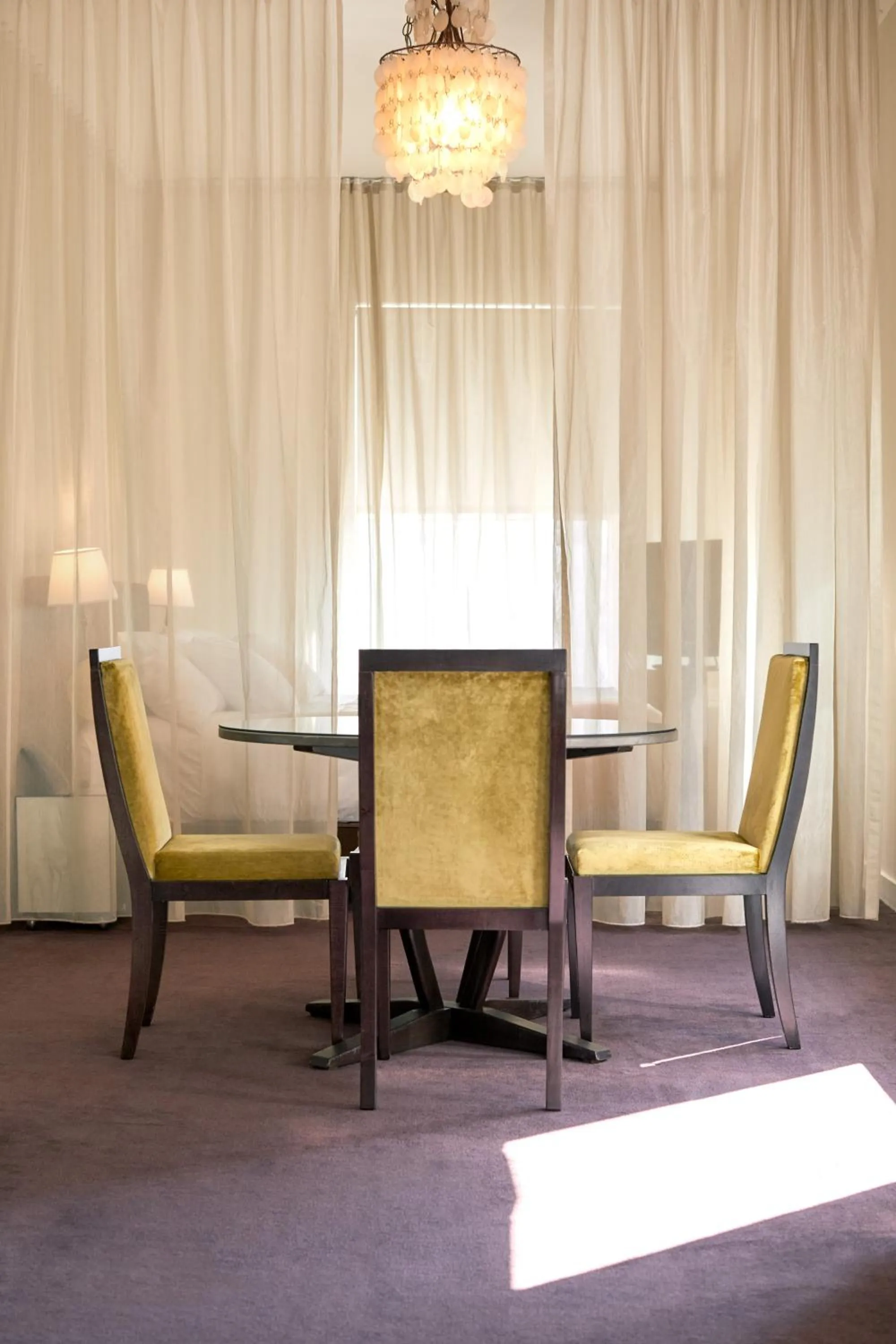 Dining area in Hotel St Paul, Montreal, a Member of Design Hotels