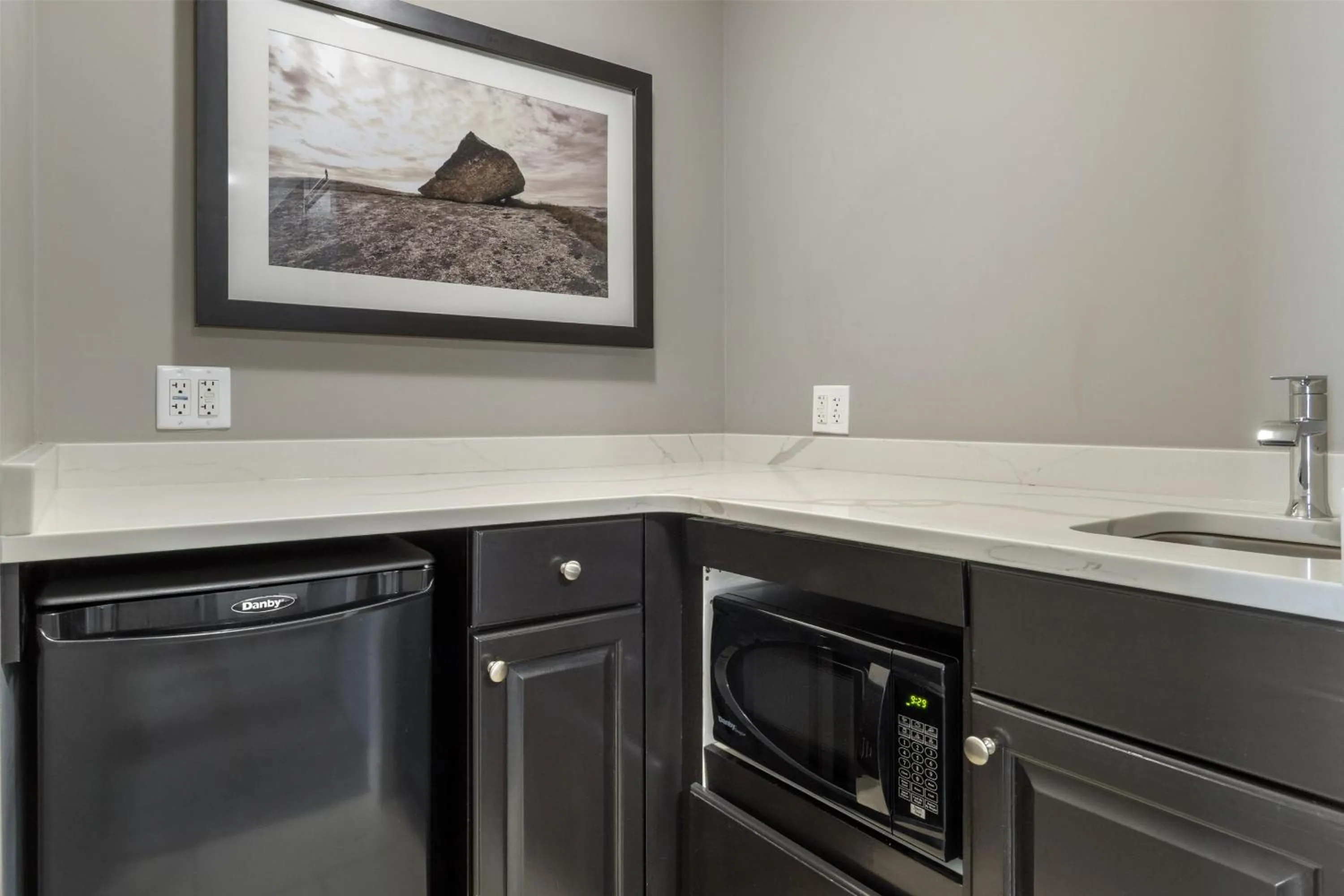 Bedroom in Best Western Plus Chocolate Lake Hotel - Halifax