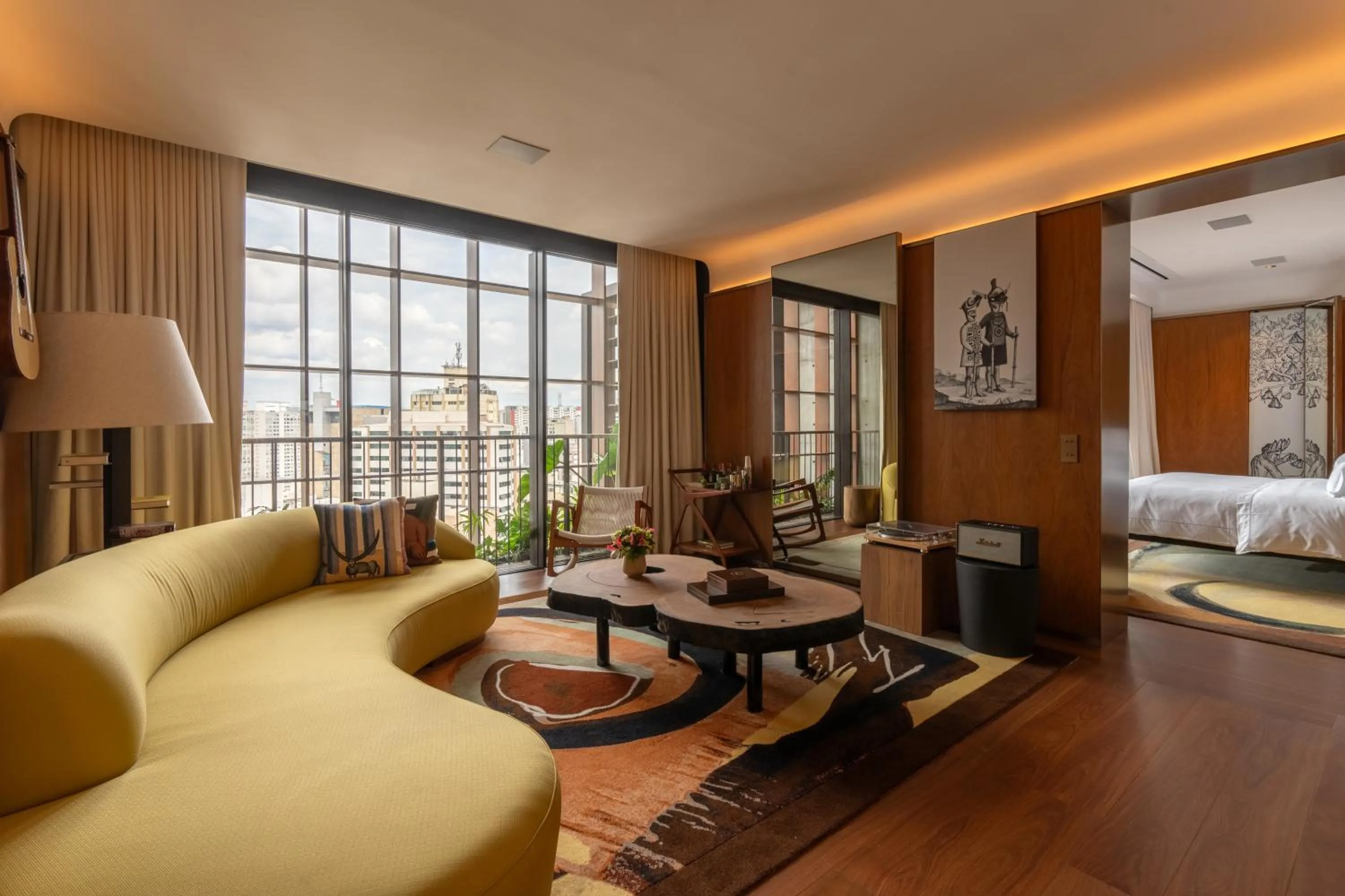 Living room in Rosewood São Paulo