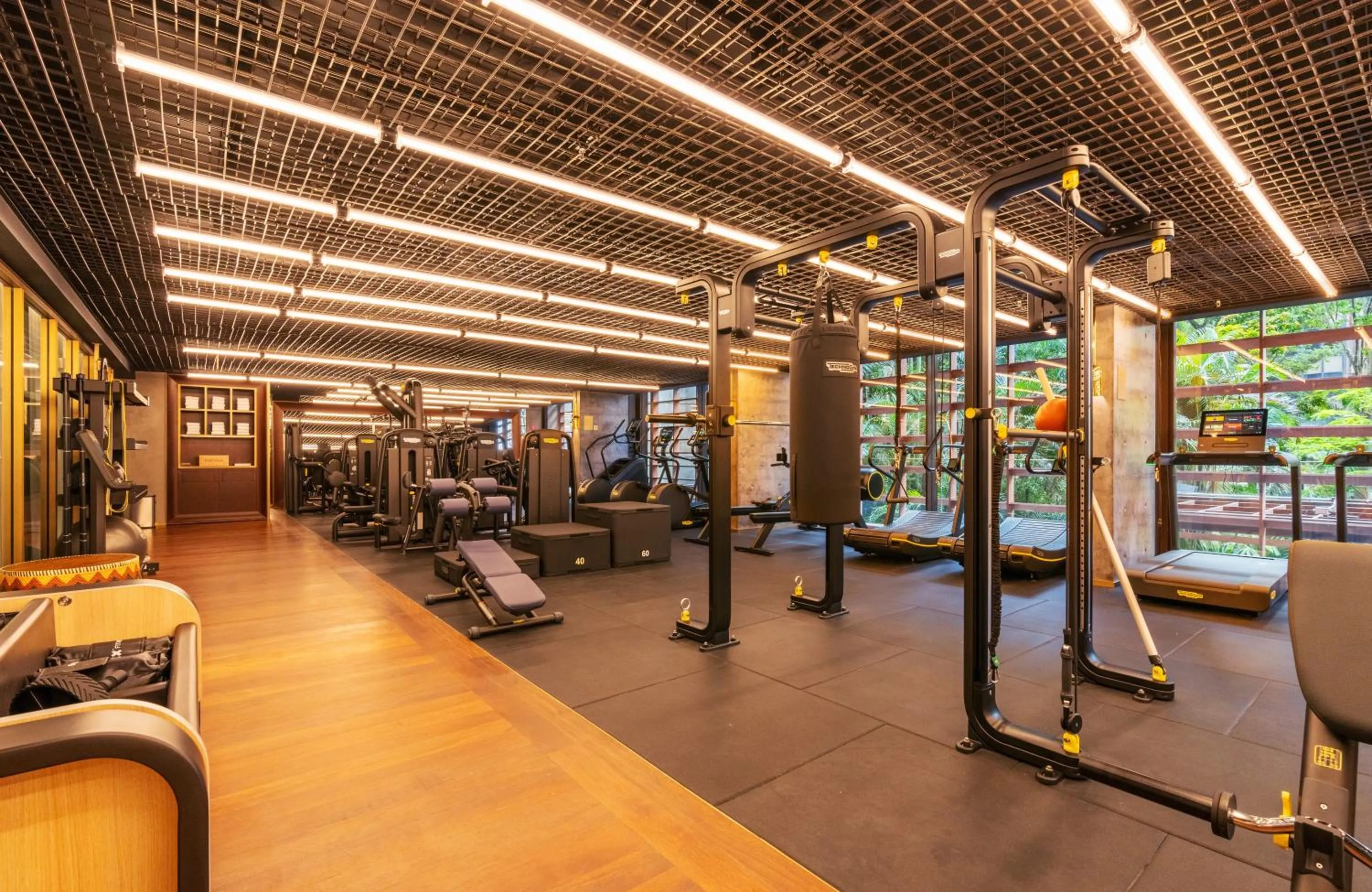 Fitness centre/facilities in Rosewood São Paulo