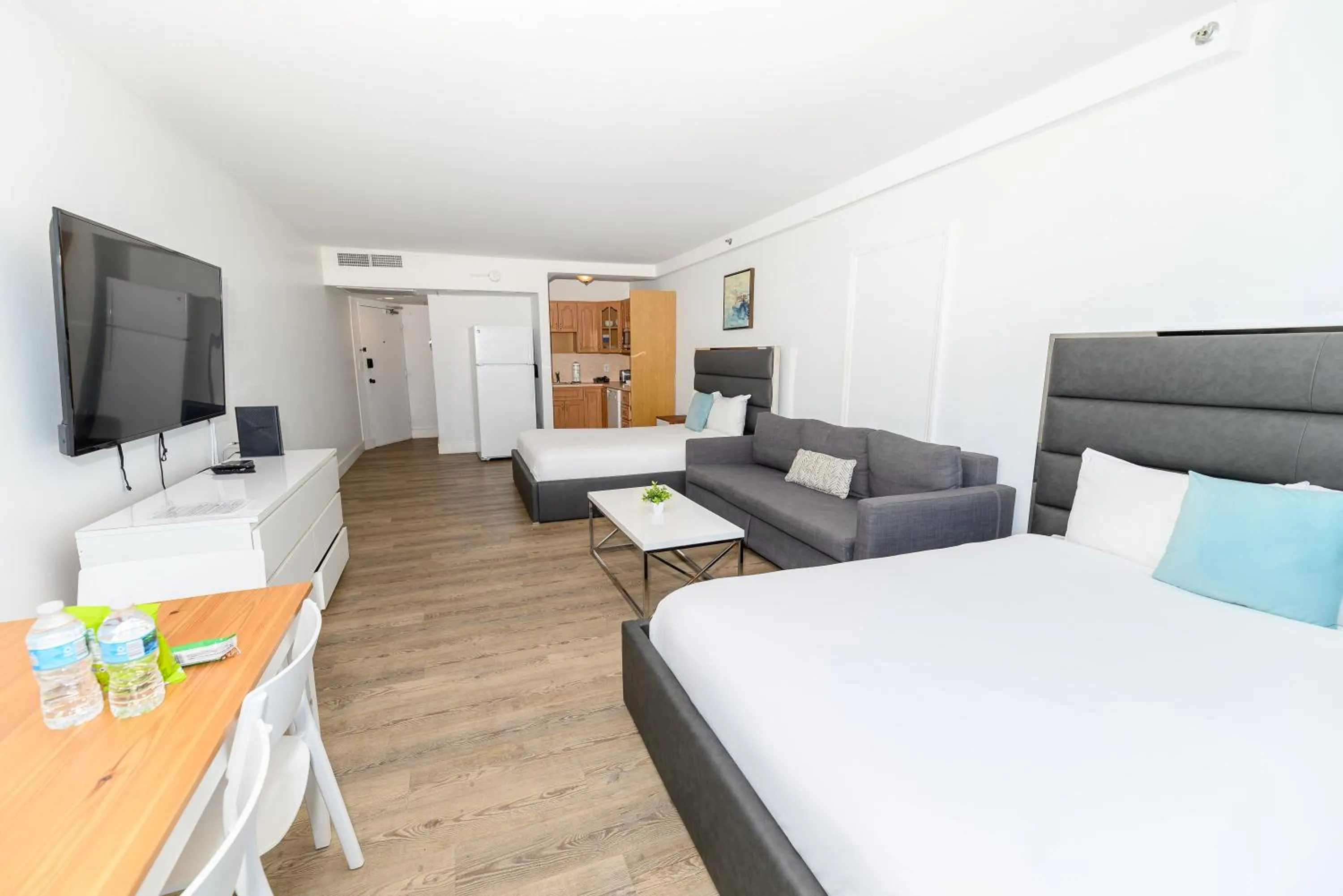 Bed in SeaStays Apartments