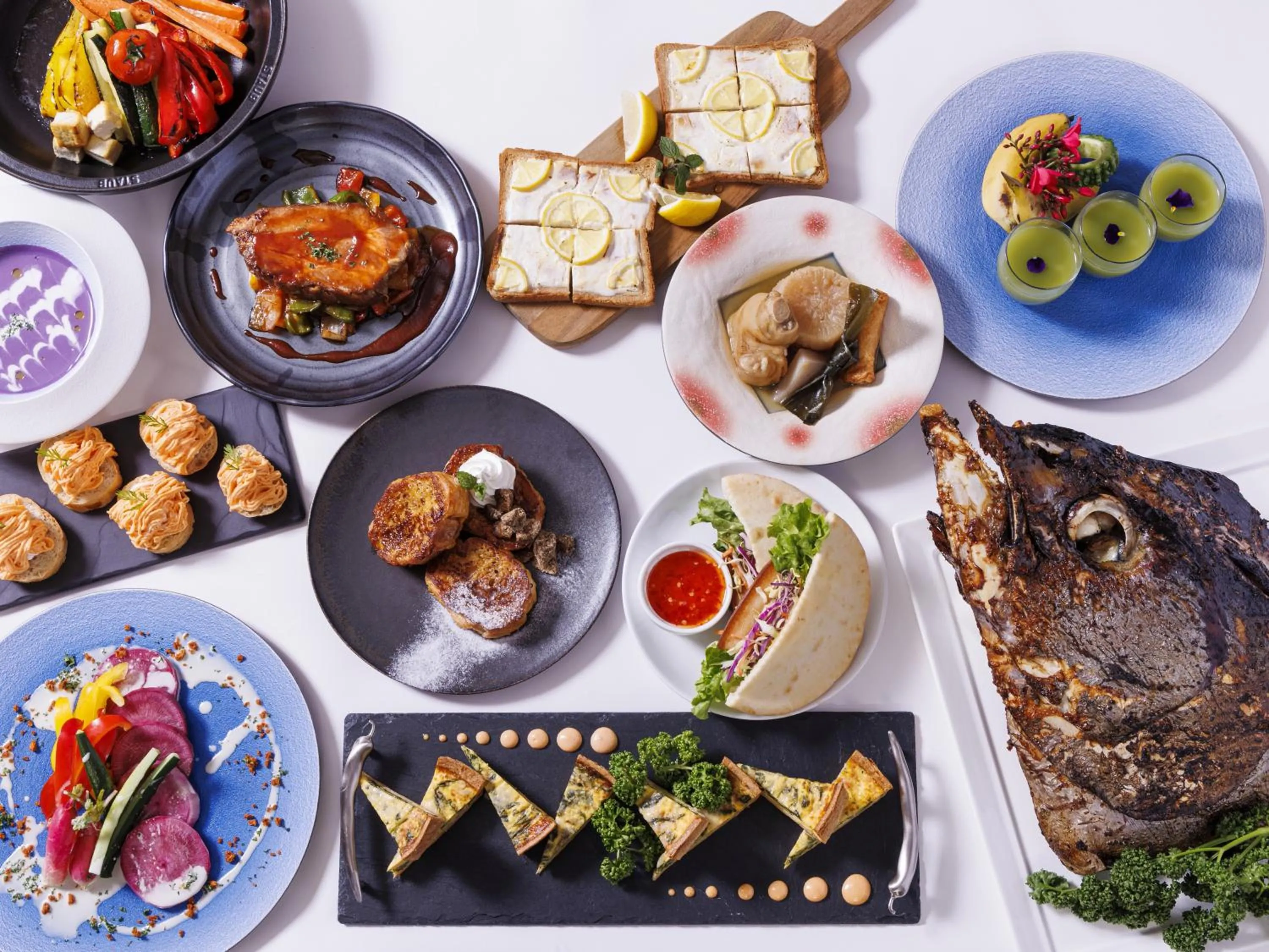 Breakfast in HOTEL SEABREEZE CORAL