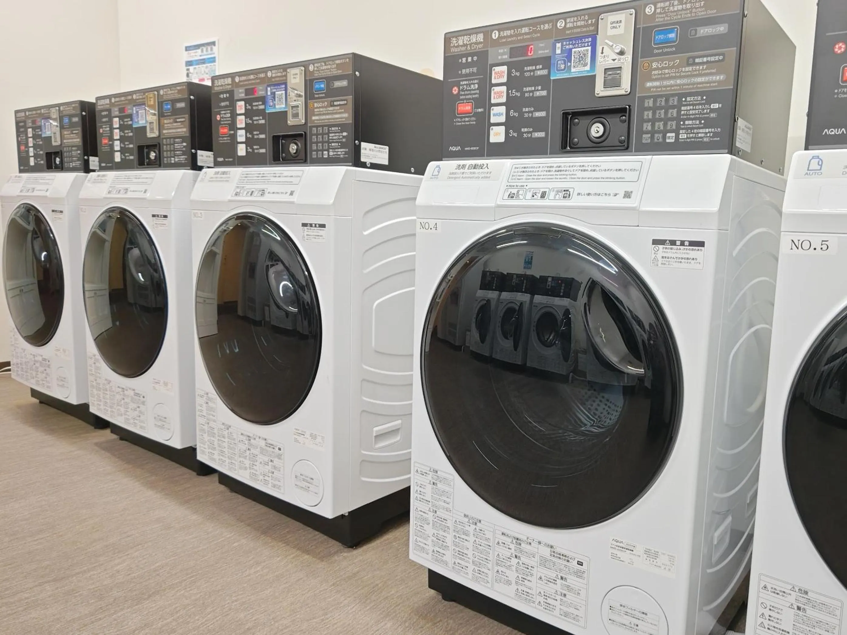 laundry in HOTEL SEABREEZE CORAL