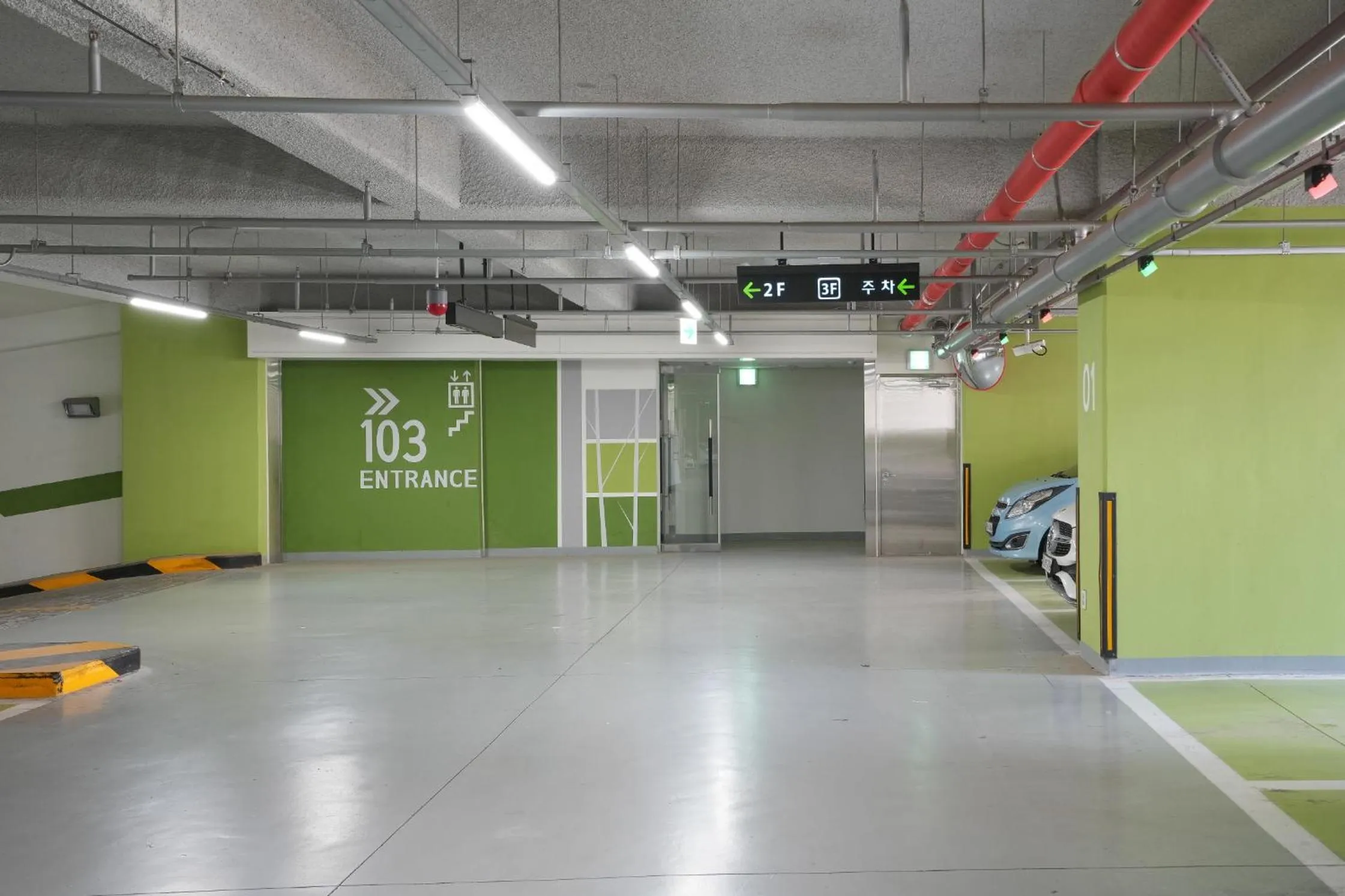 Parking in Golden Planet Hotel